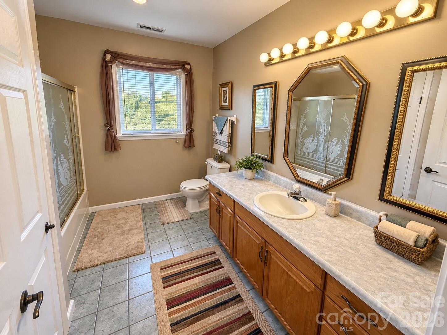 5980 Willowbottom Road Property Photo 24