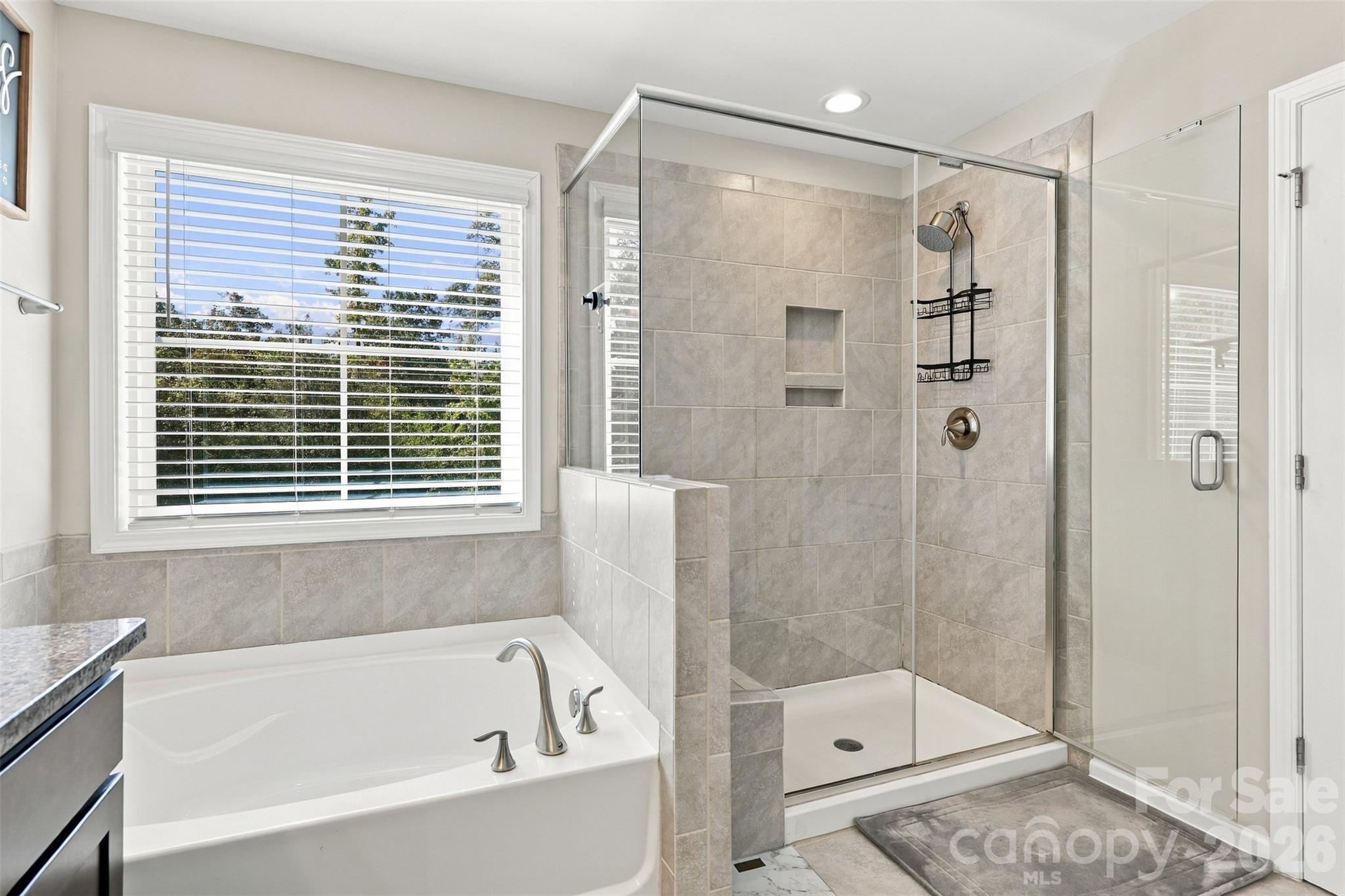 6107 Artigas Drive Property Photo 33