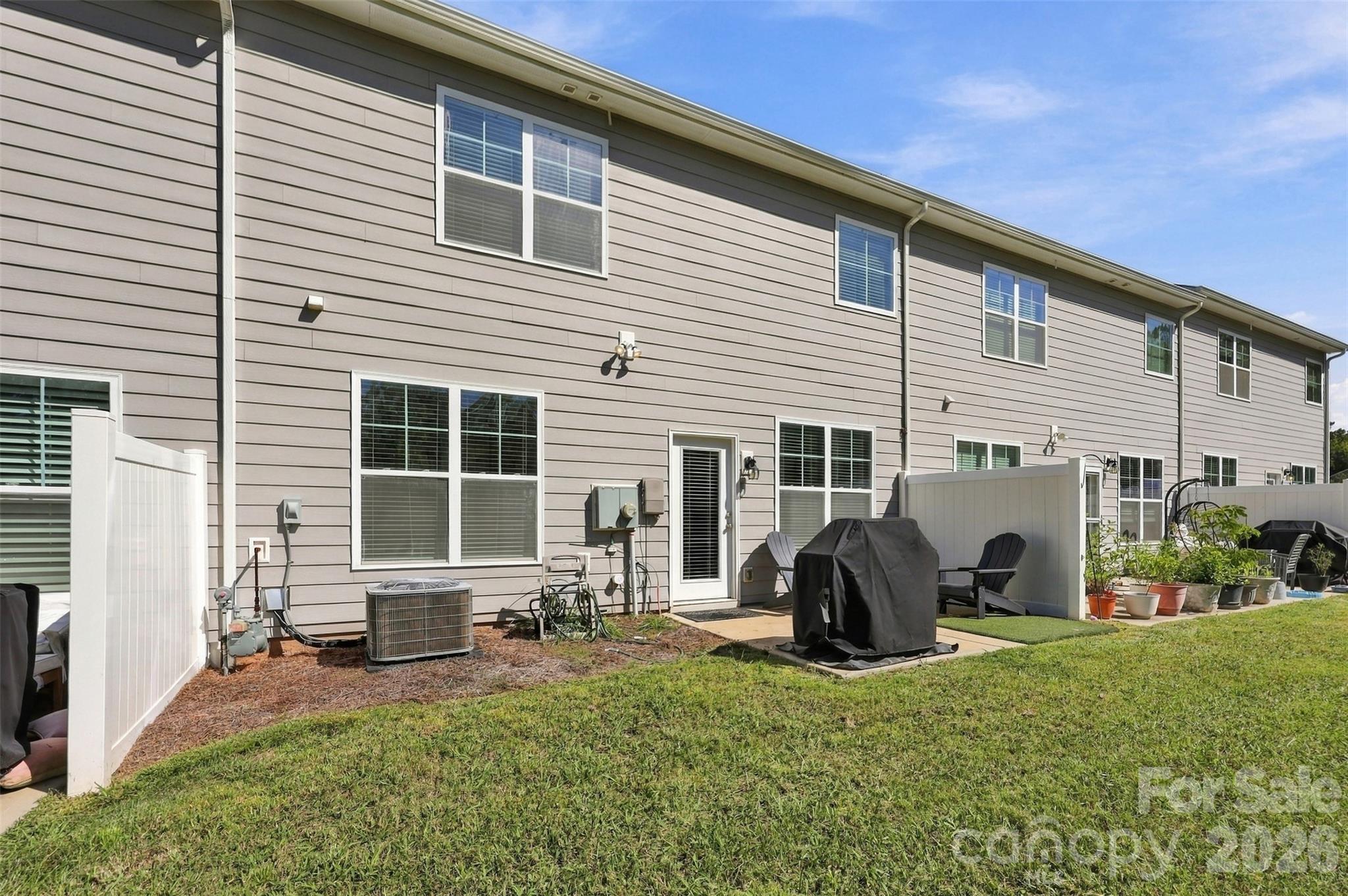 6107 Artigas Drive Property Photo 36