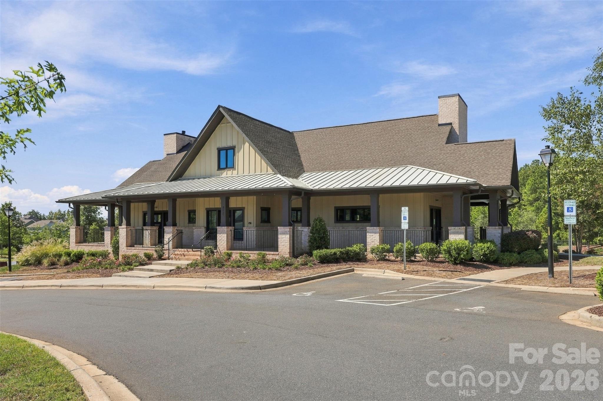 6107 Artigas Drive Property Photo 40
