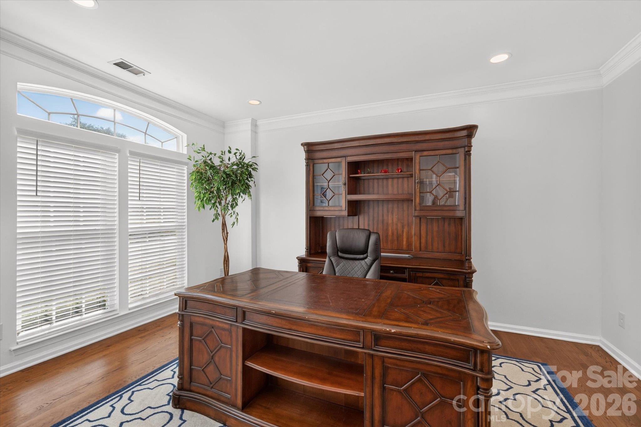 10304 Berkeley Pond Drive Property Photo 3