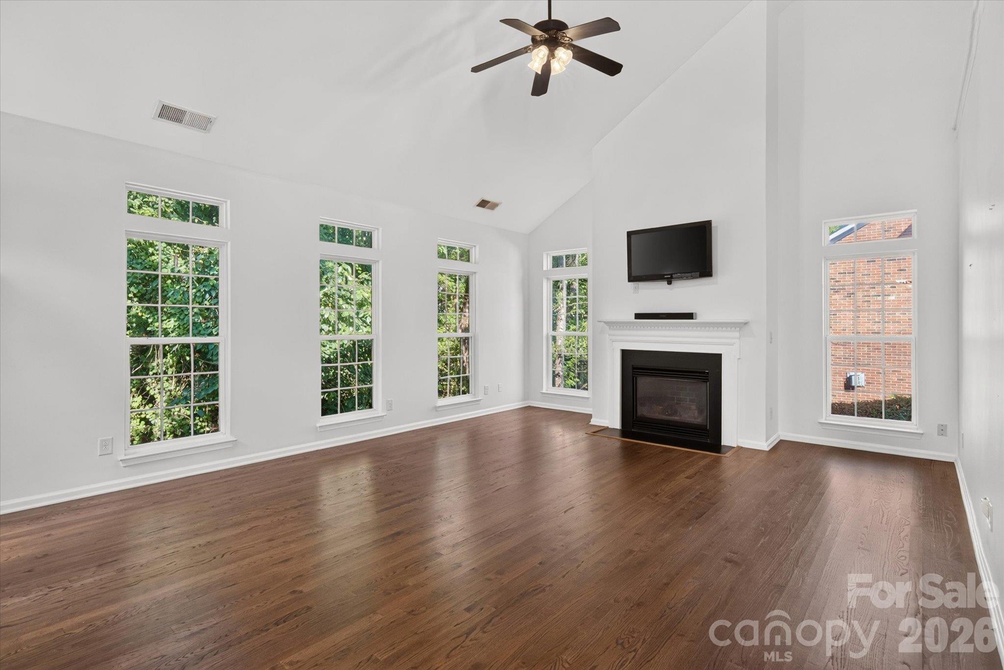 10304 Berkeley Pond Drive Property Photo 13