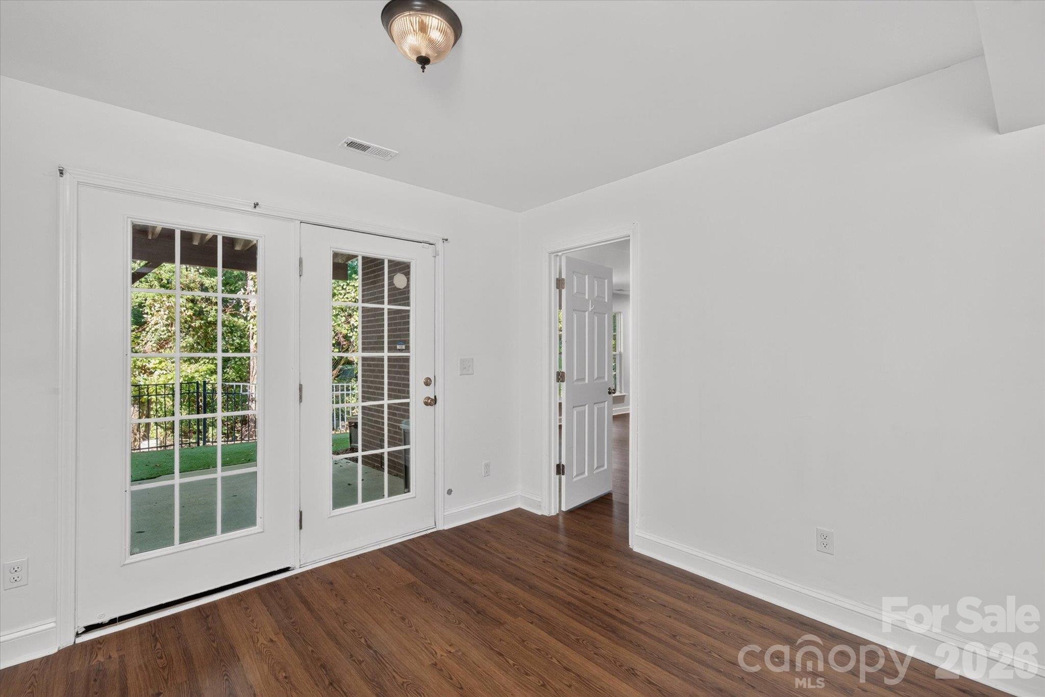 10304 Berkeley Pond Drive Property Photo 37
