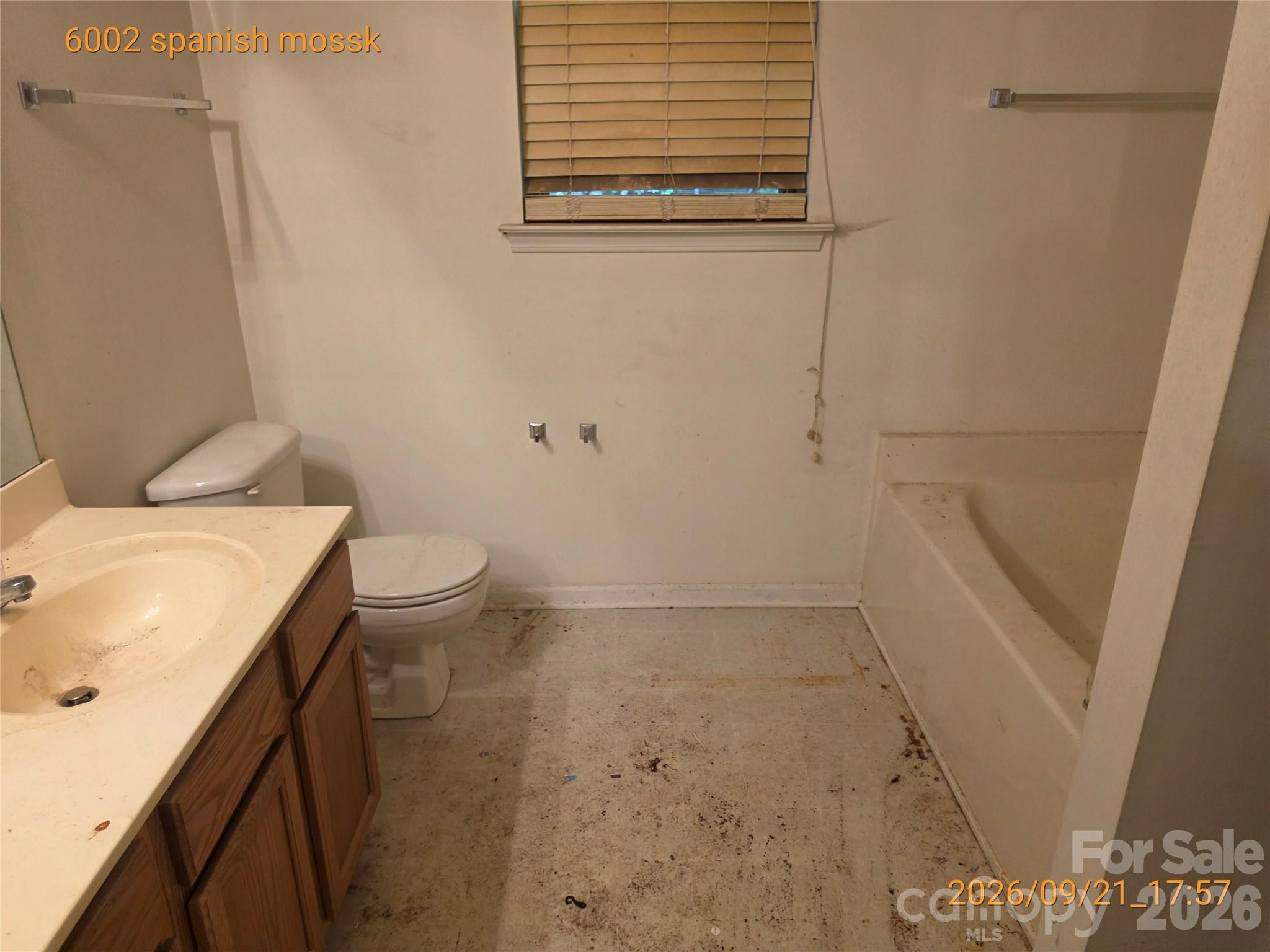 6002 Spanish Moss Lane Property Photo 14