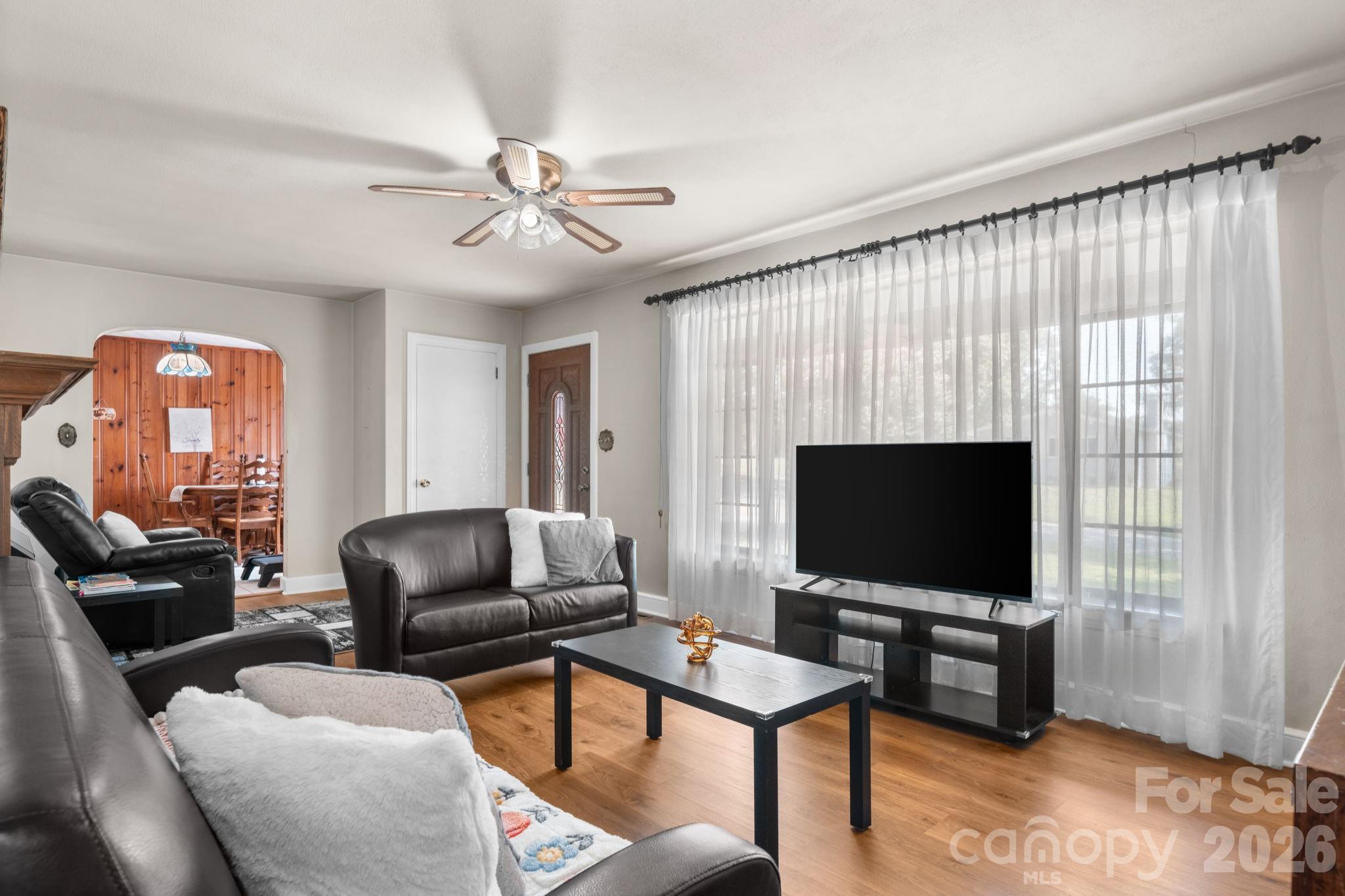 1723 31st Street Property Photo 5
