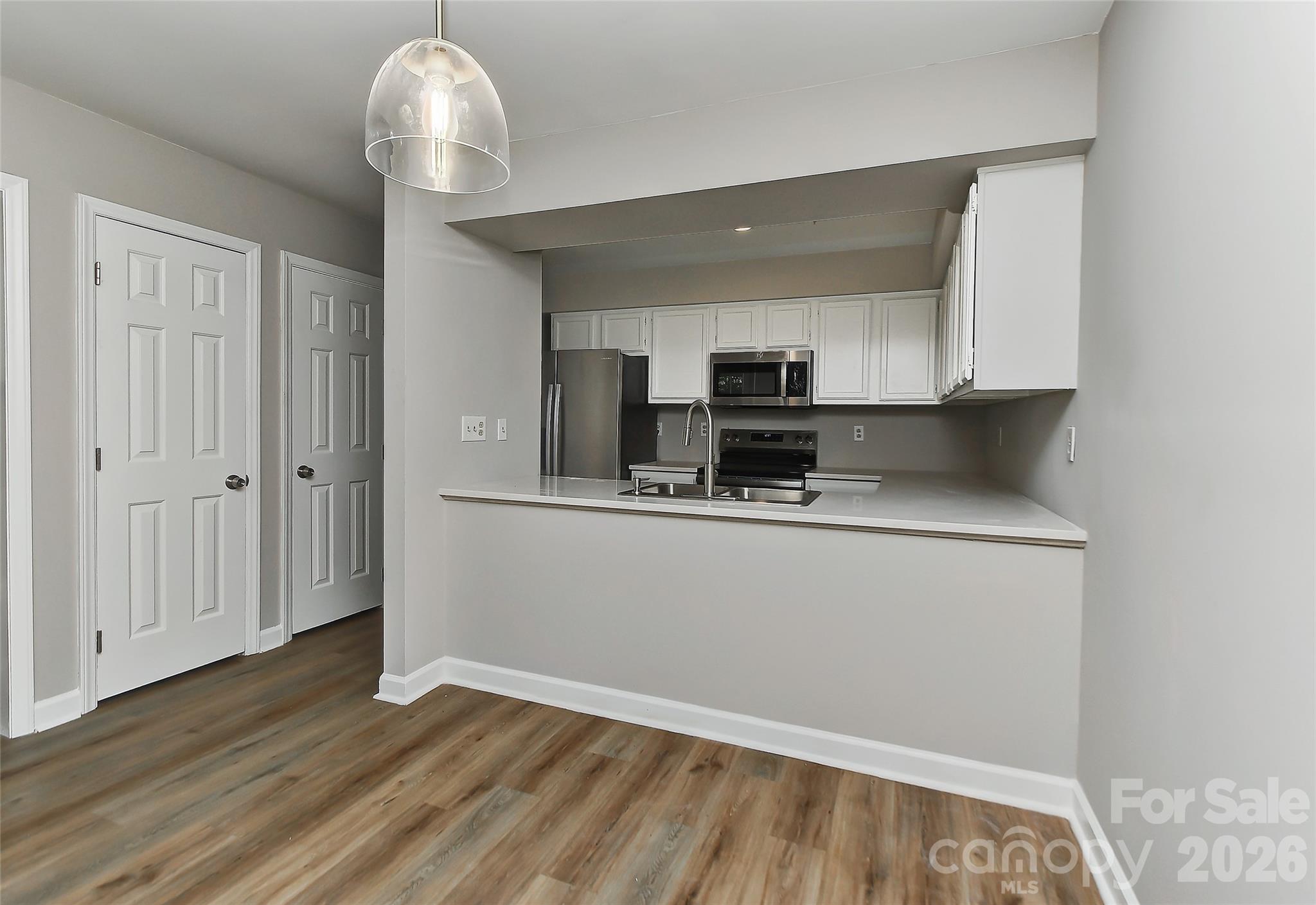 1023 Cranberry Circle Property Photo 9