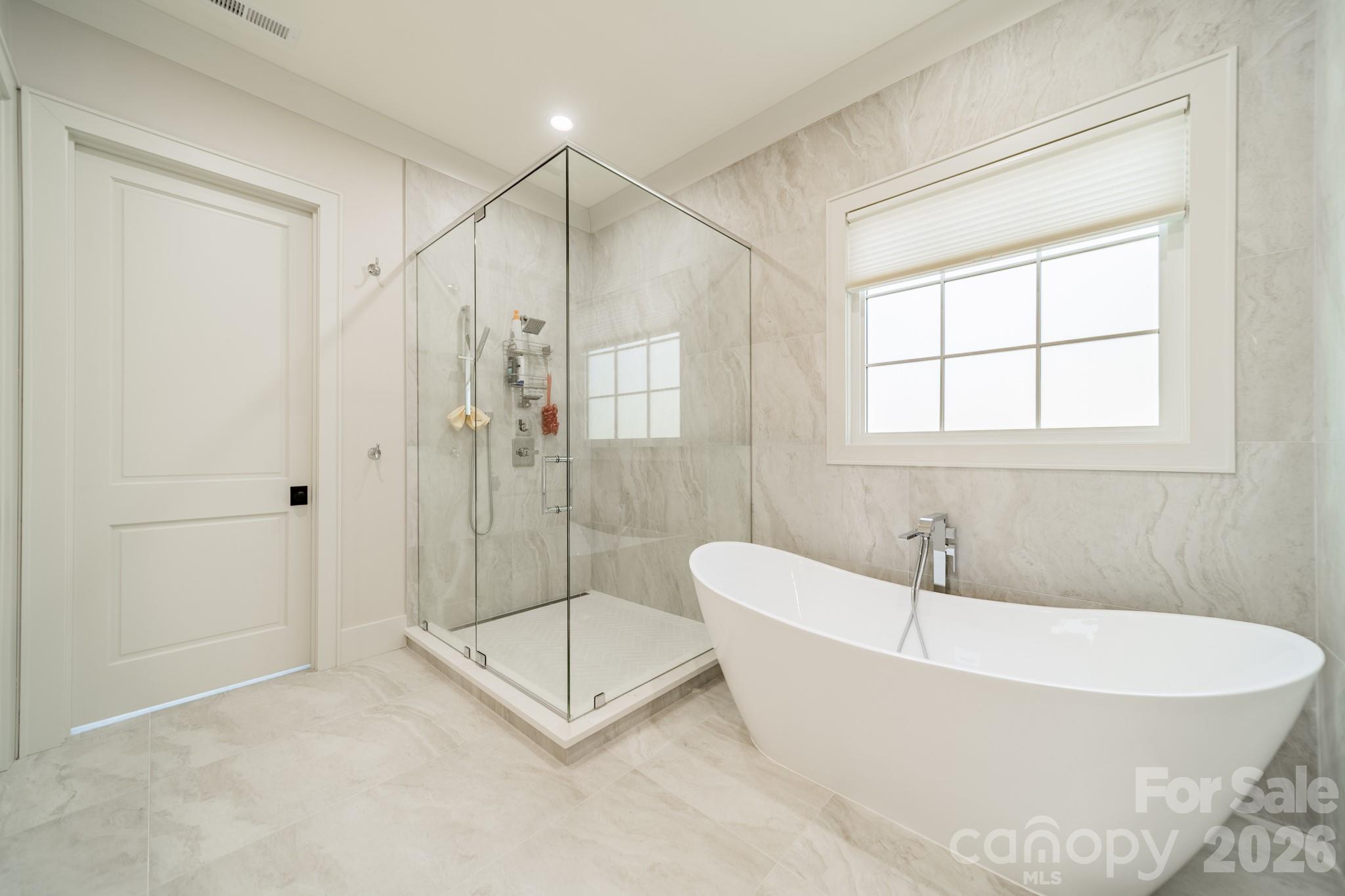 3319 Gresham Place Property Photo 15