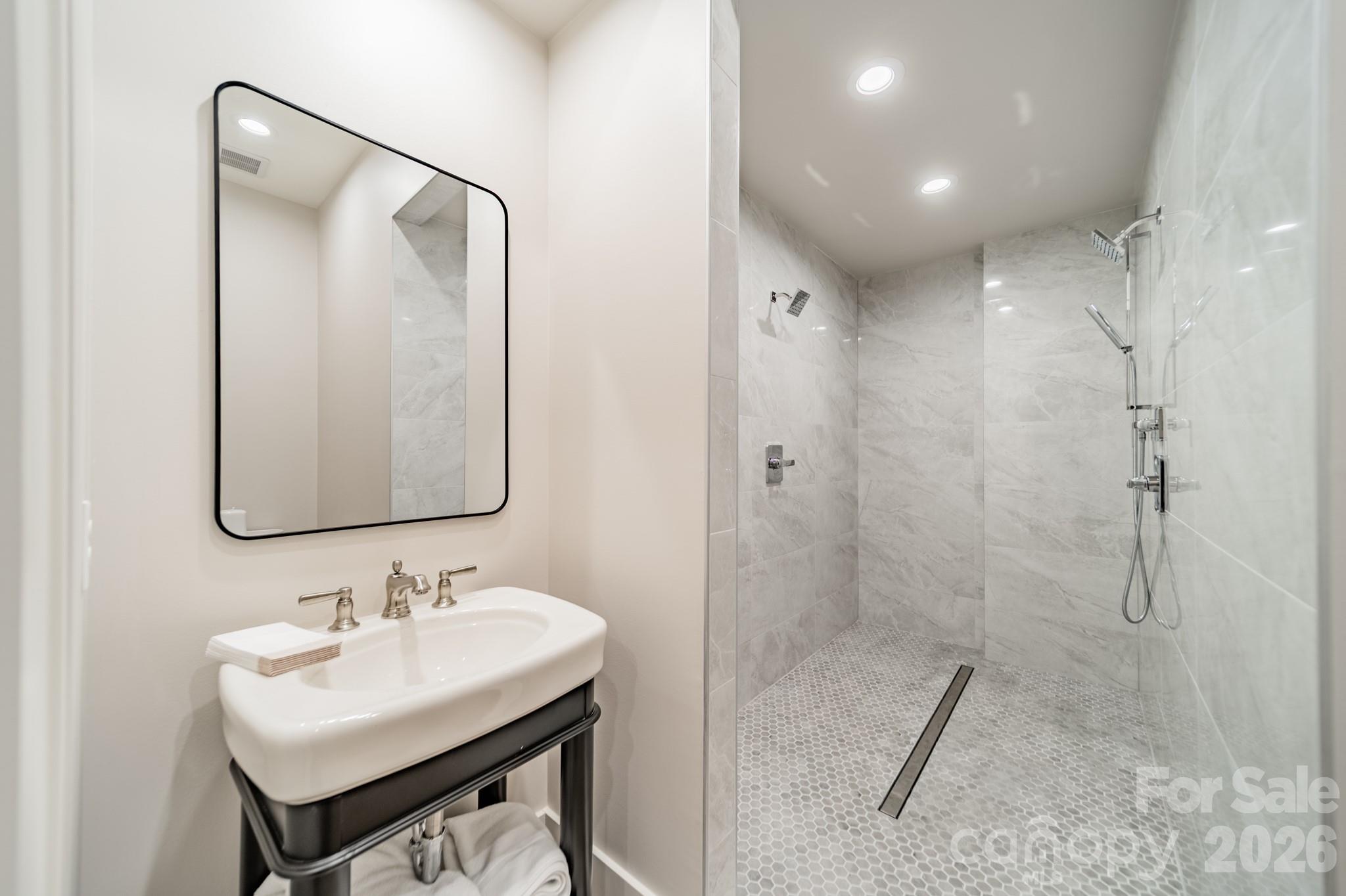 3319 Gresham Place Property Photo 25