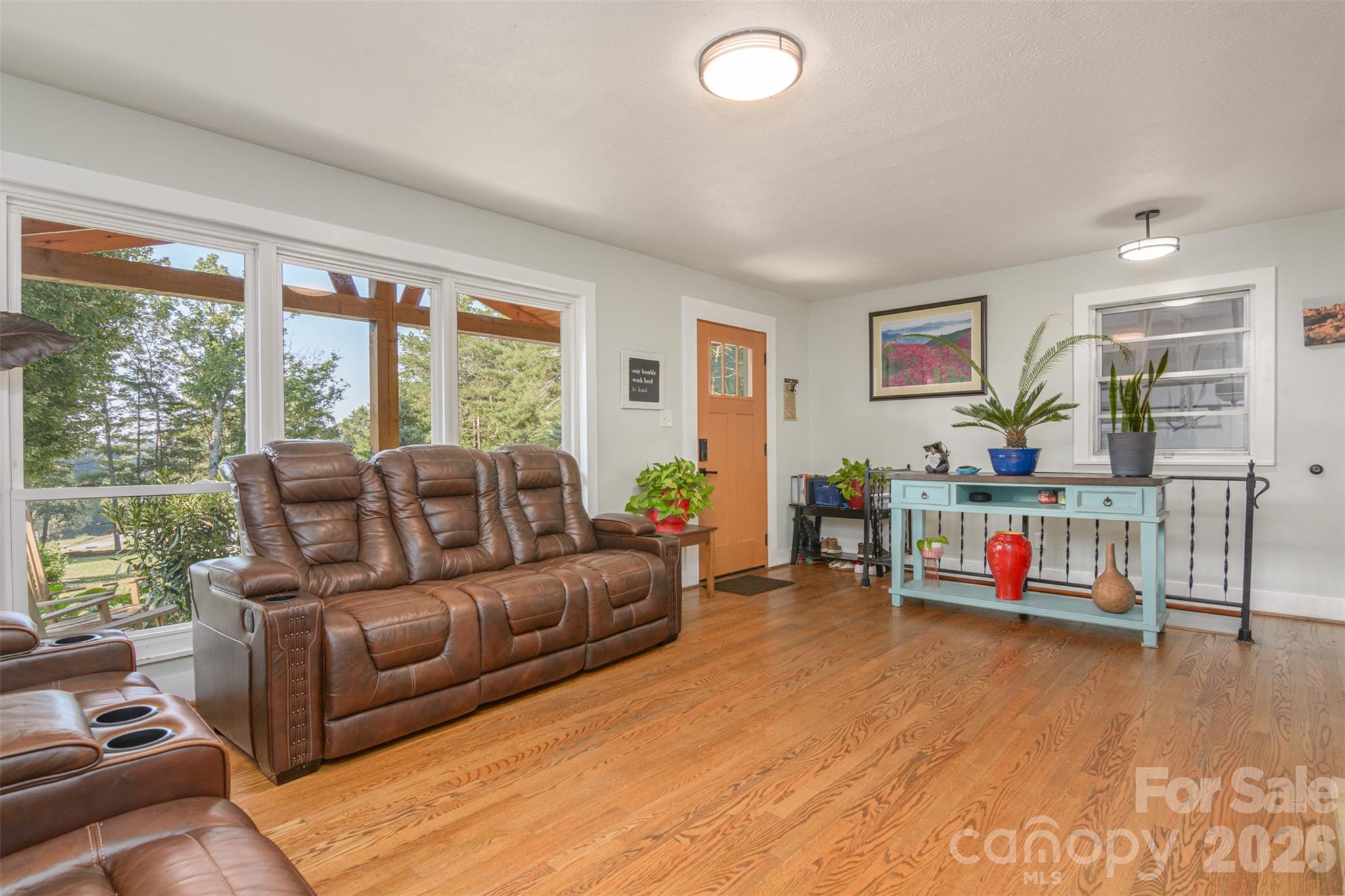 609 Old Mars Hill Highway Property Photo 2