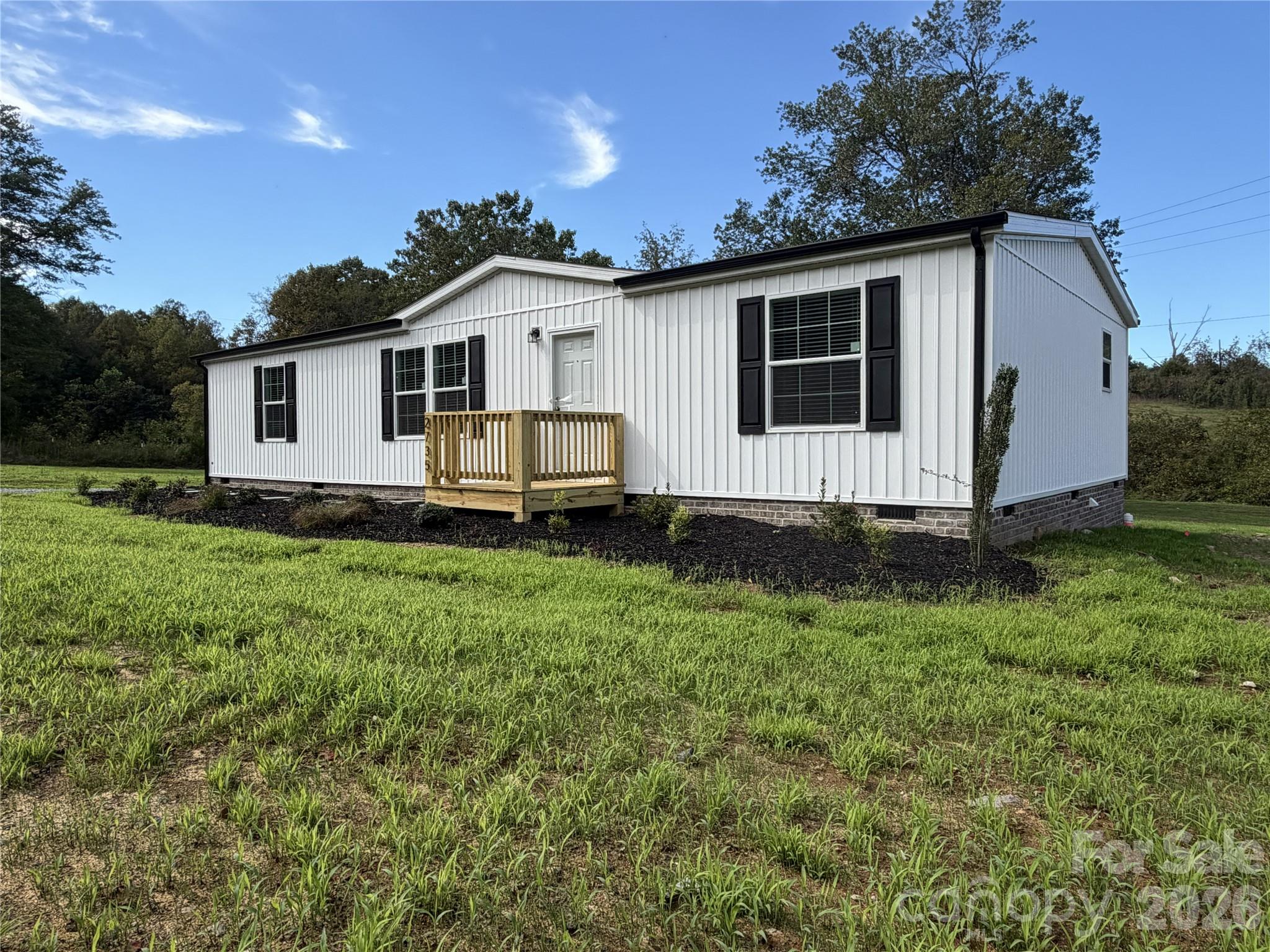 2735 Piney Road Property Photo 2