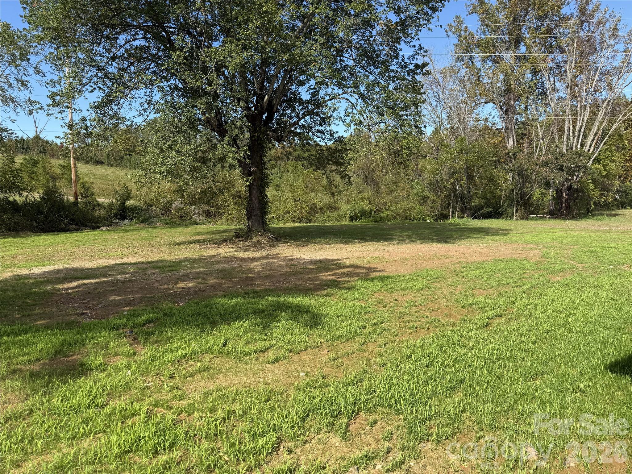 2735 Piney Road Property Photo 4