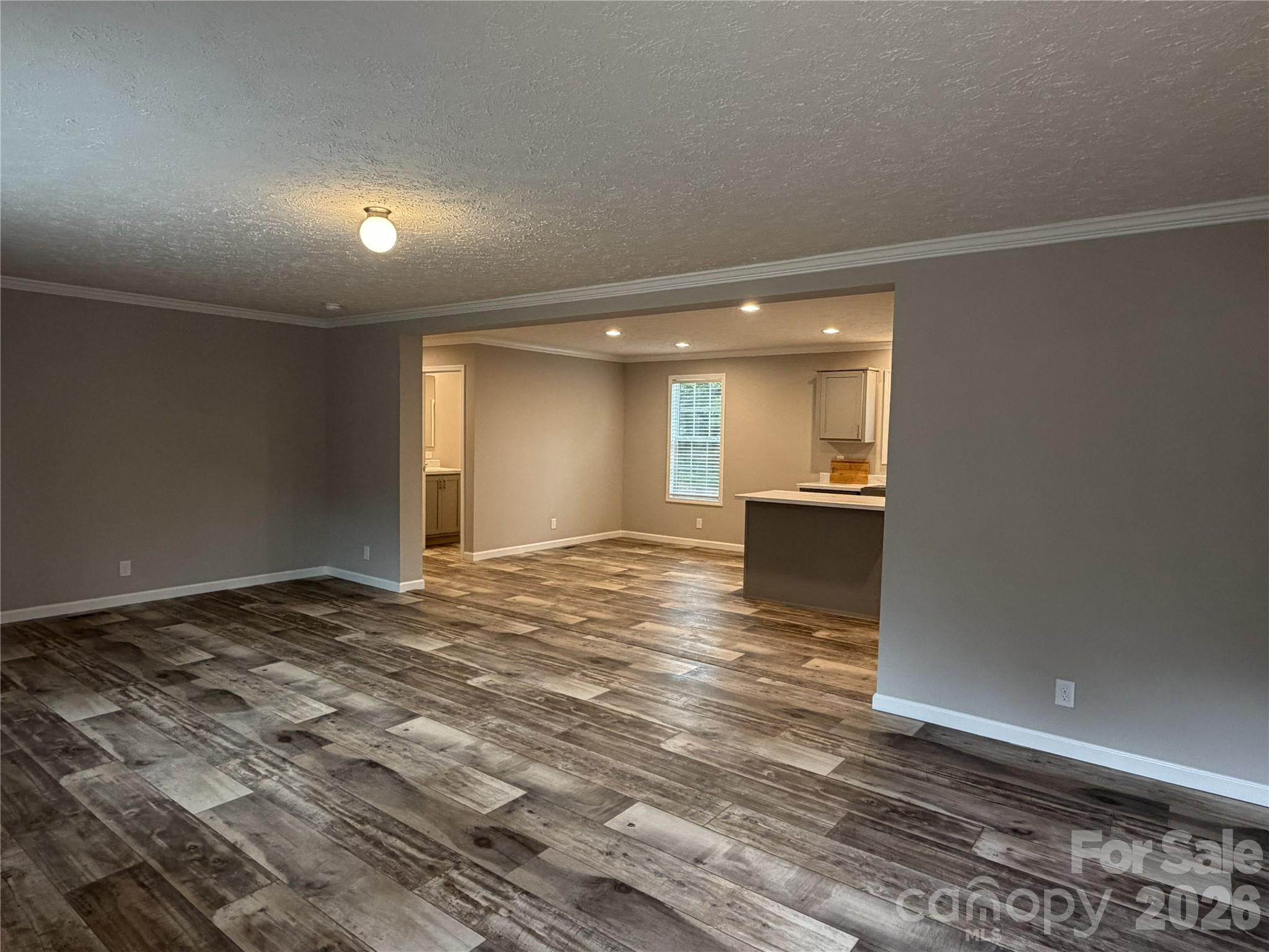 2735 Piney Road Property Photo 10