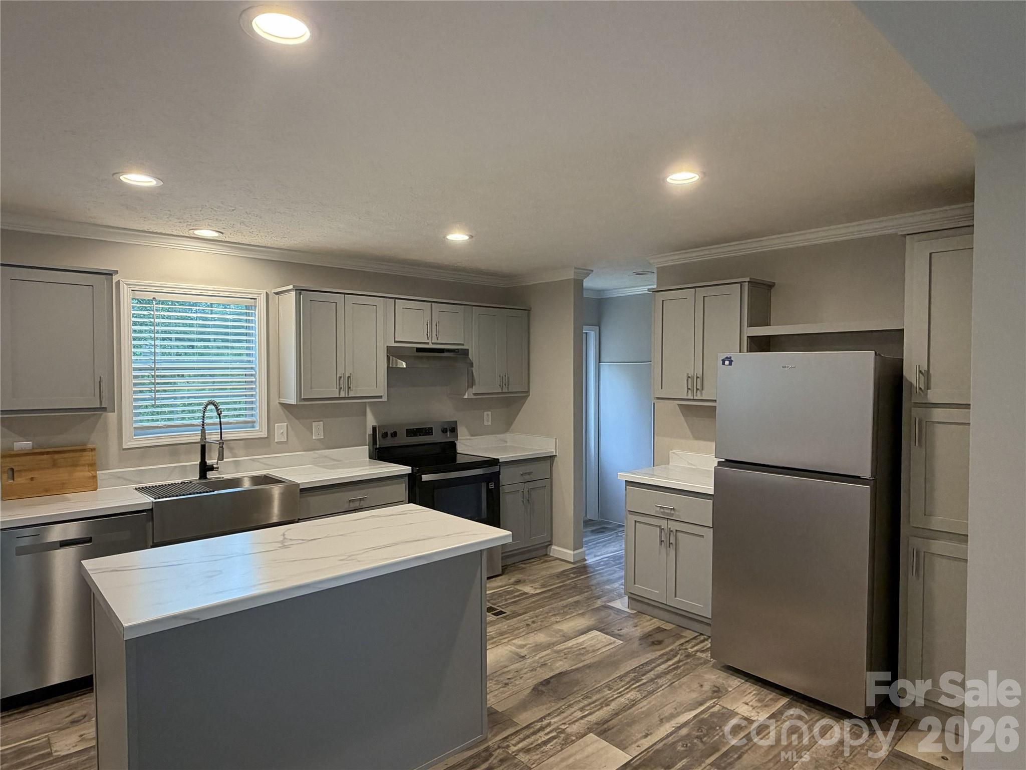 2735 Piney Road Property Photo 11
