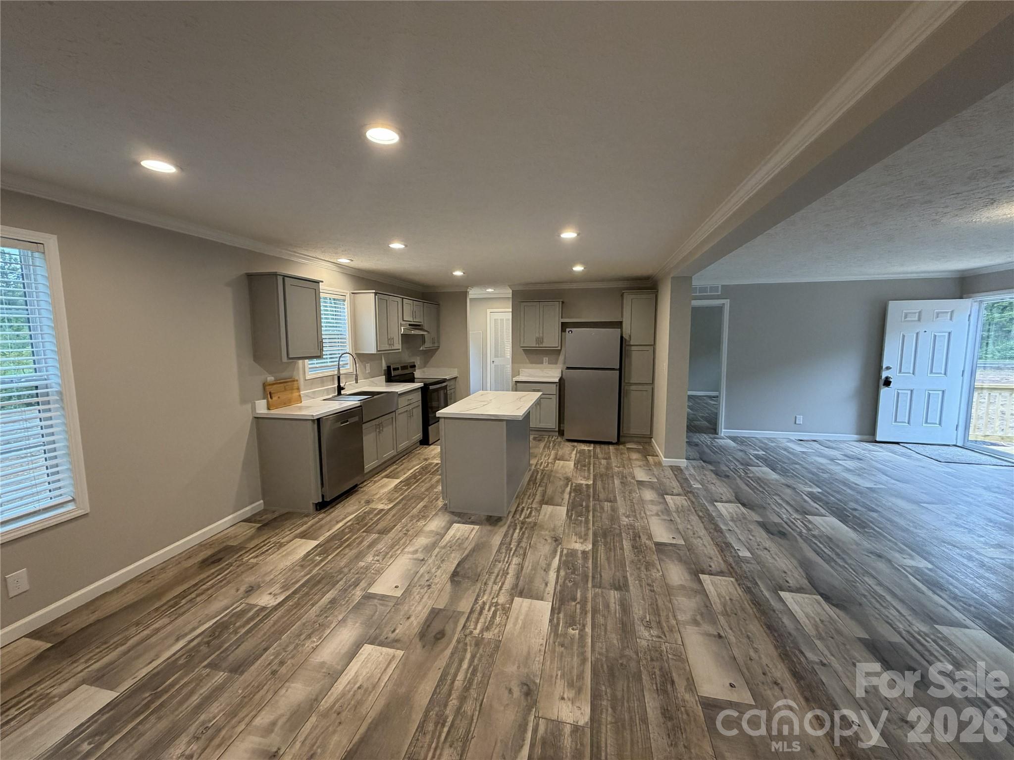 2735 Piney Road Property Photo 14