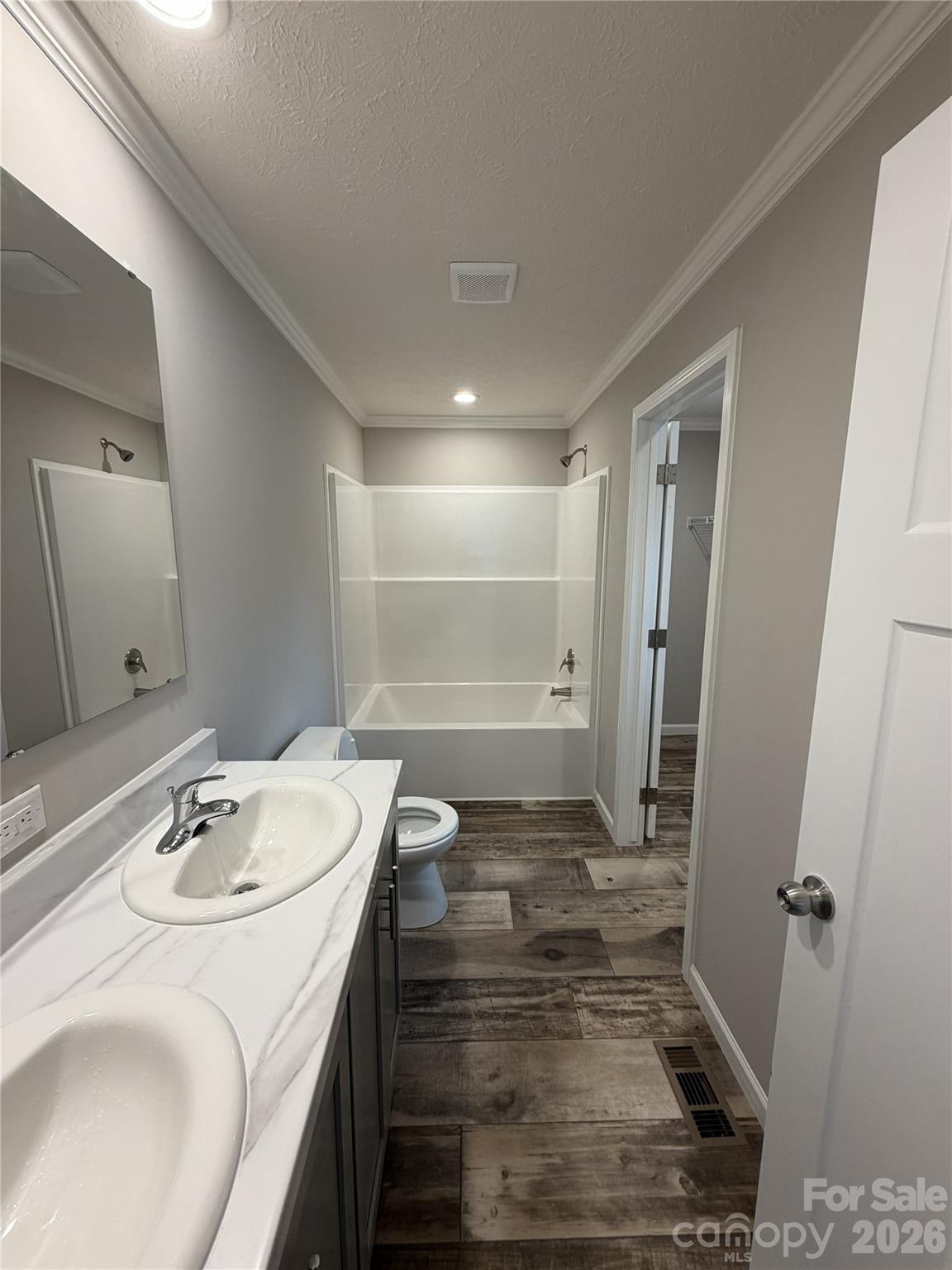 2735 Piney Road Property Photo 17