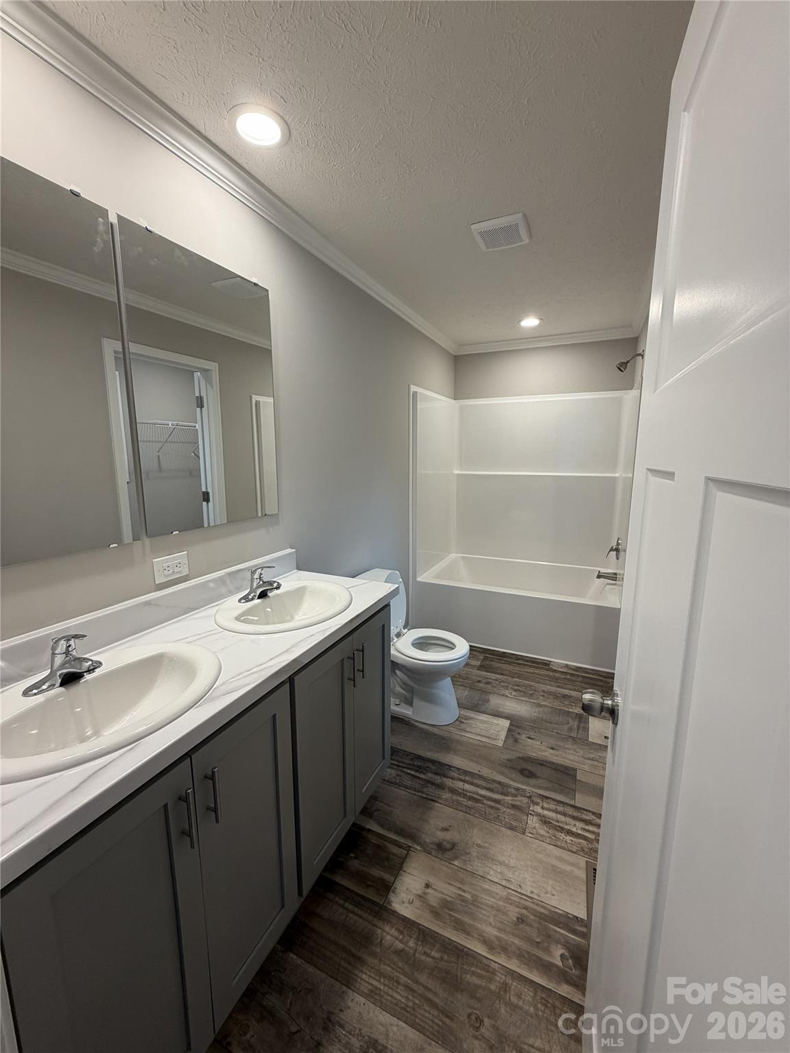 2735 Piney Road Property Photo 18