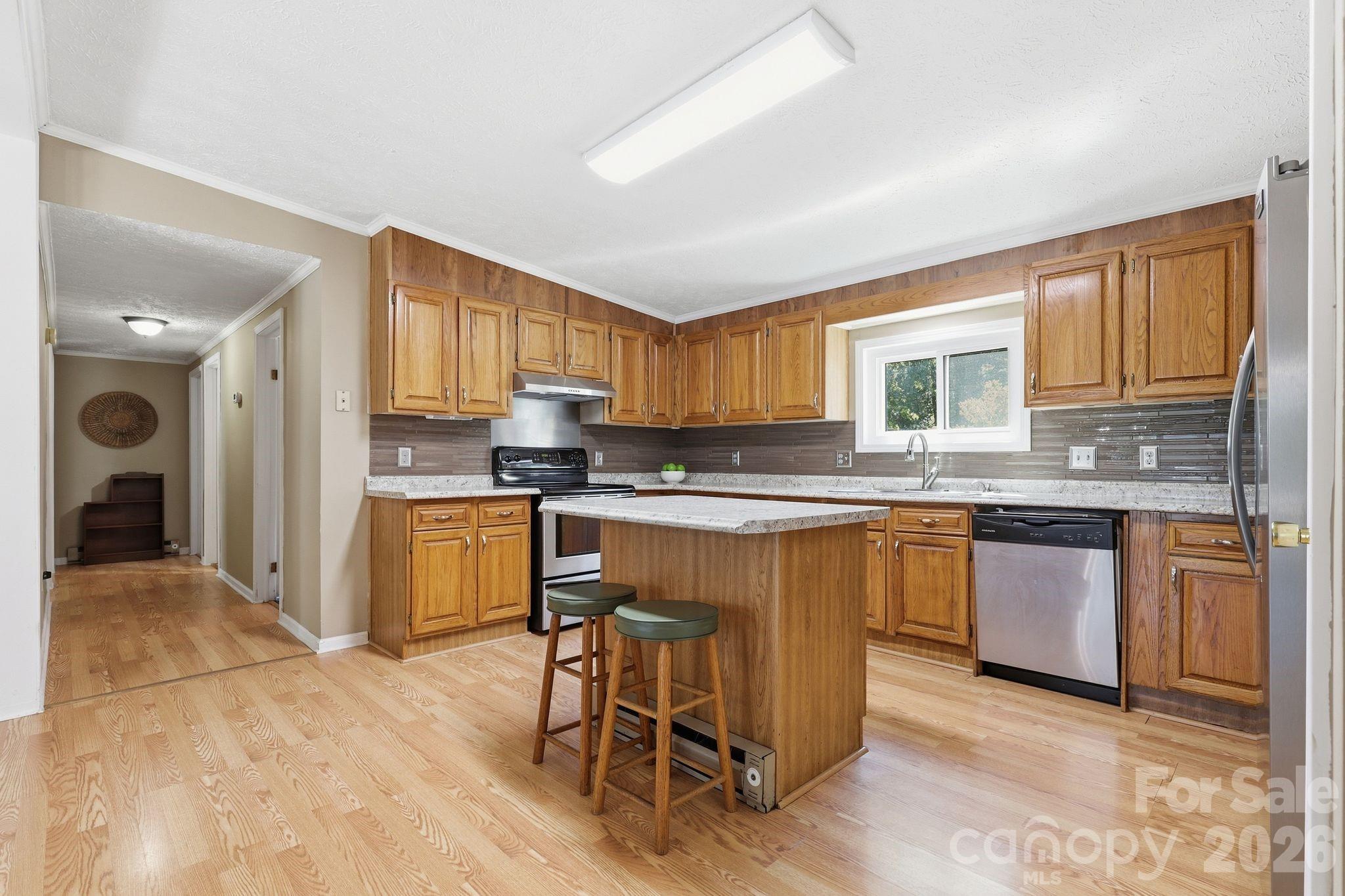 380 Lake Landing Drive Property Photo 21
