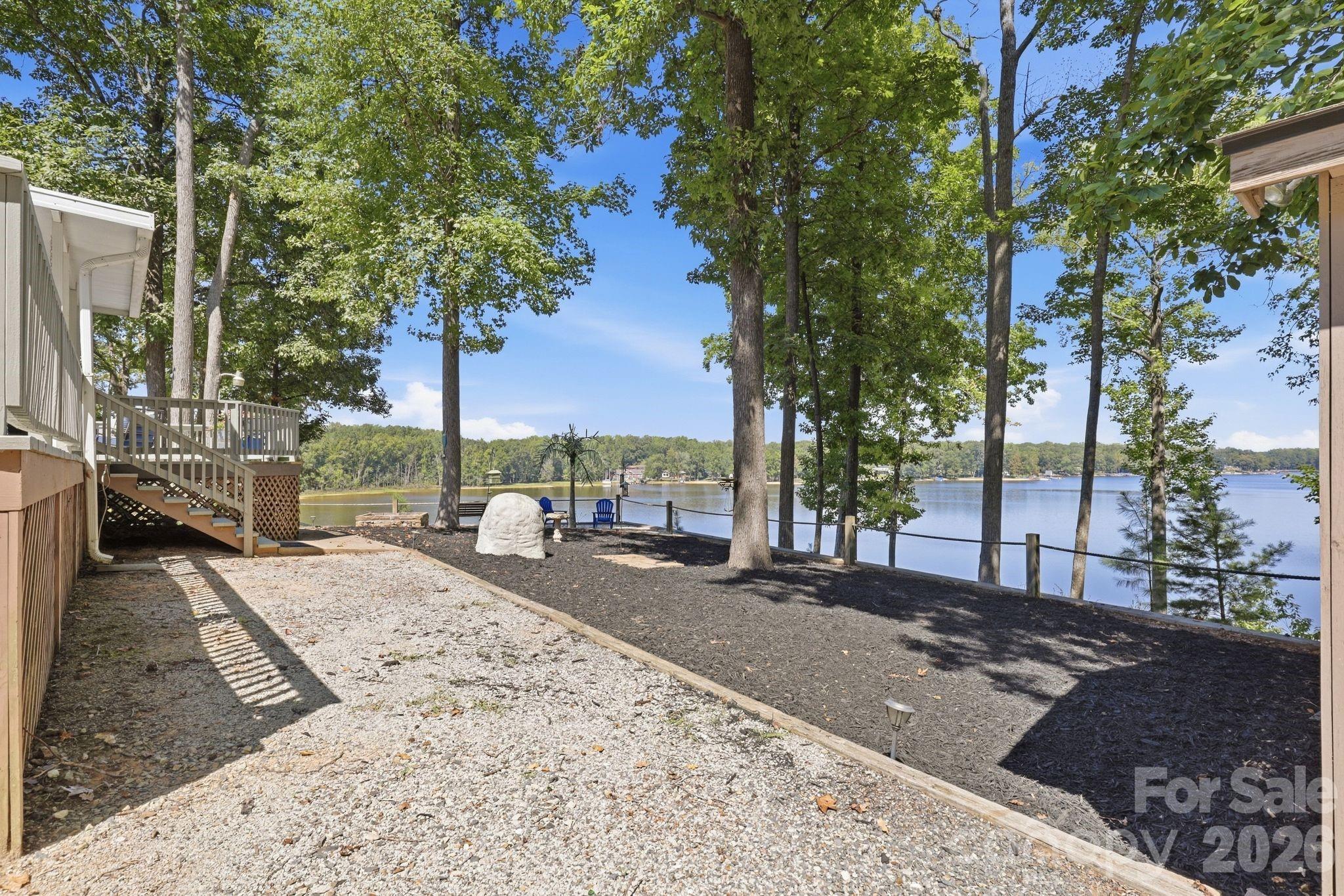 380 Lake Landing Drive Property Photo 32