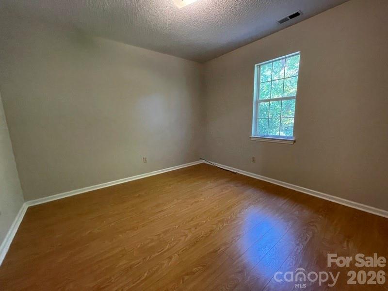 3705 Sandberry Drive Property Photo 11