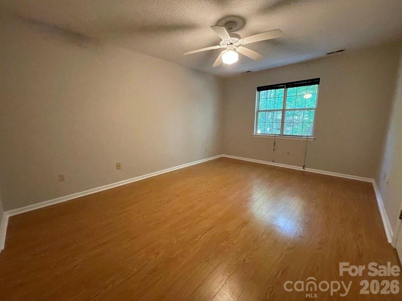 3705 Sandberry Drive Property Photo 15