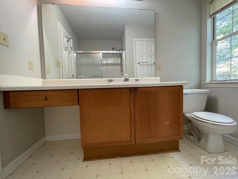 3705 Sandberry Drive Property Photo 16