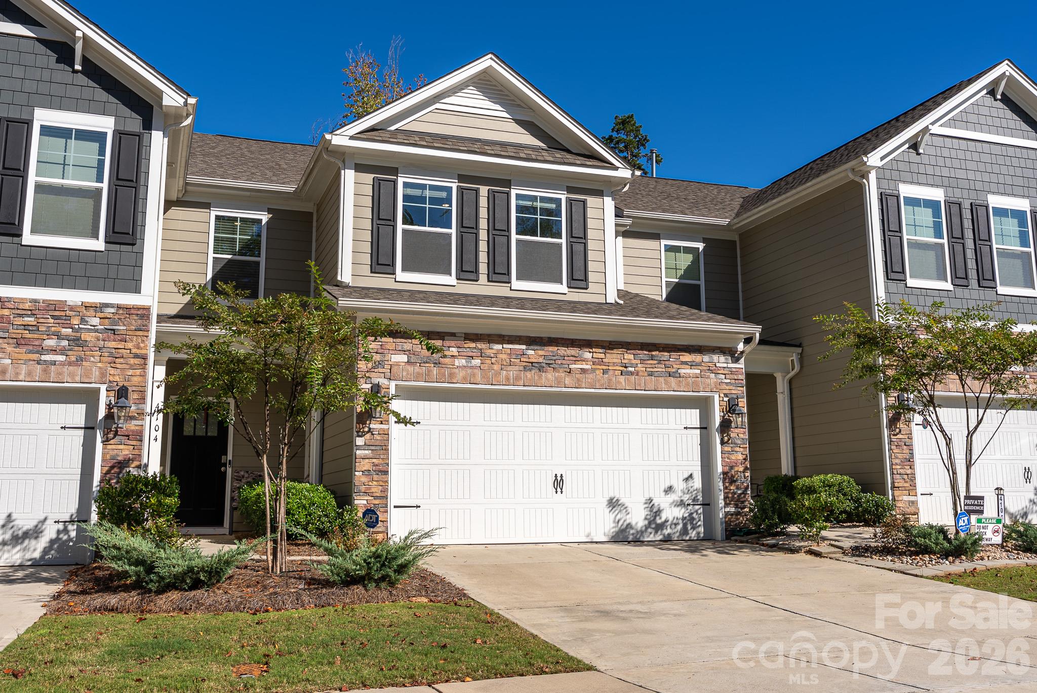 4104 Steel Way Property Photo 1