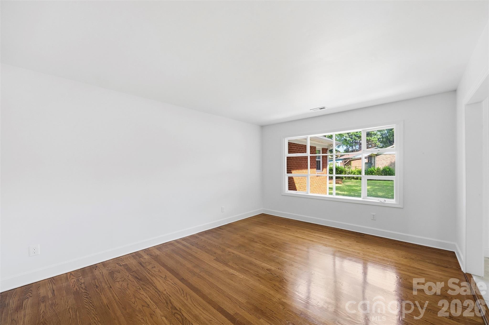 4700 Woodway Place Property Photo 13