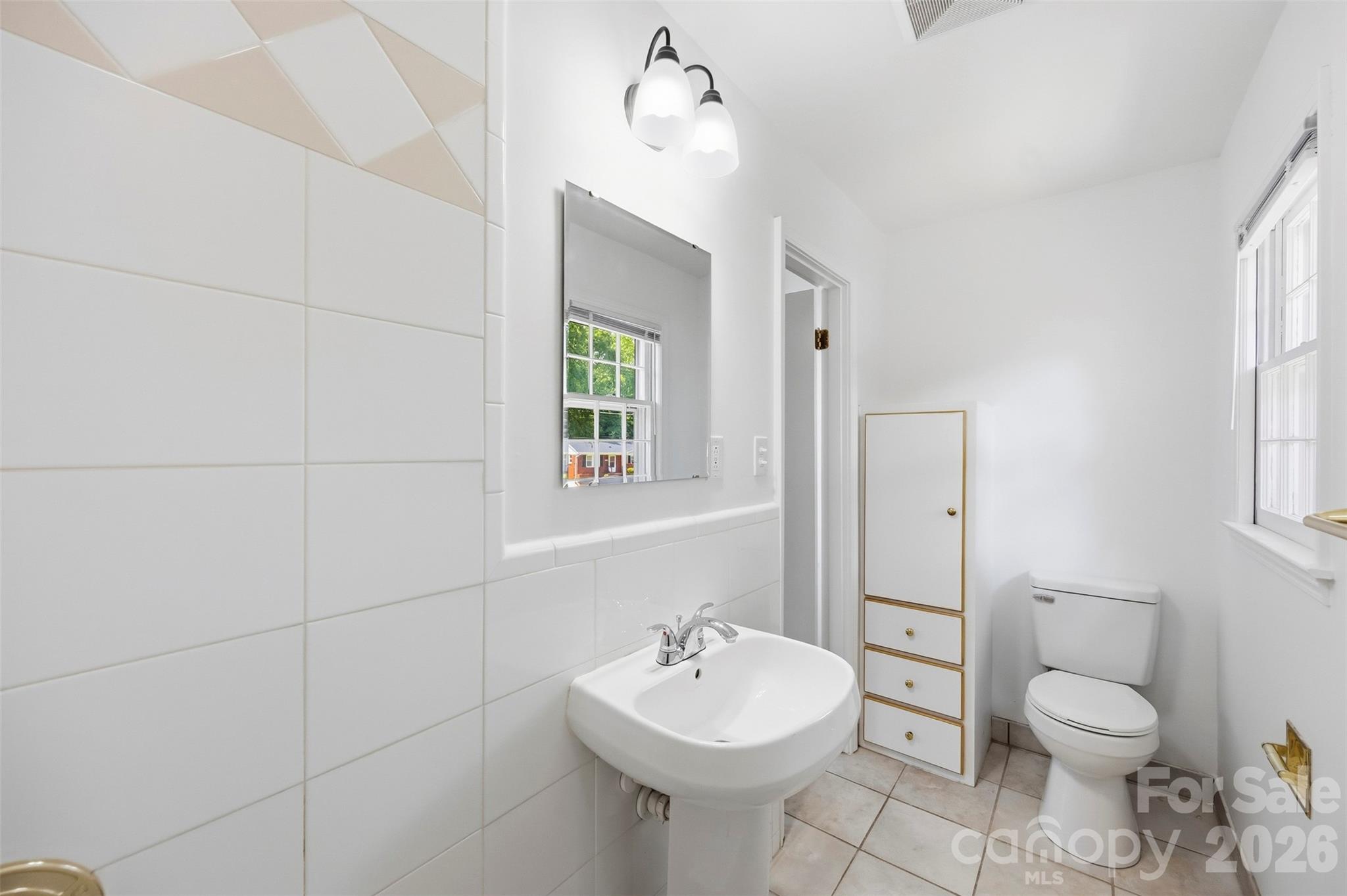 4700 Woodway Place Property Photo 17