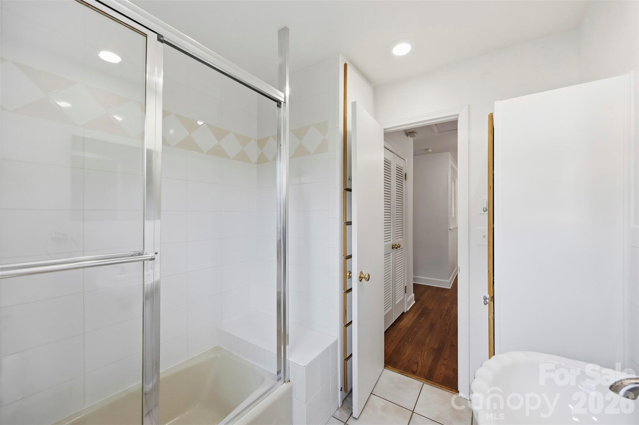 4700 Woodway Place Property Photo 21