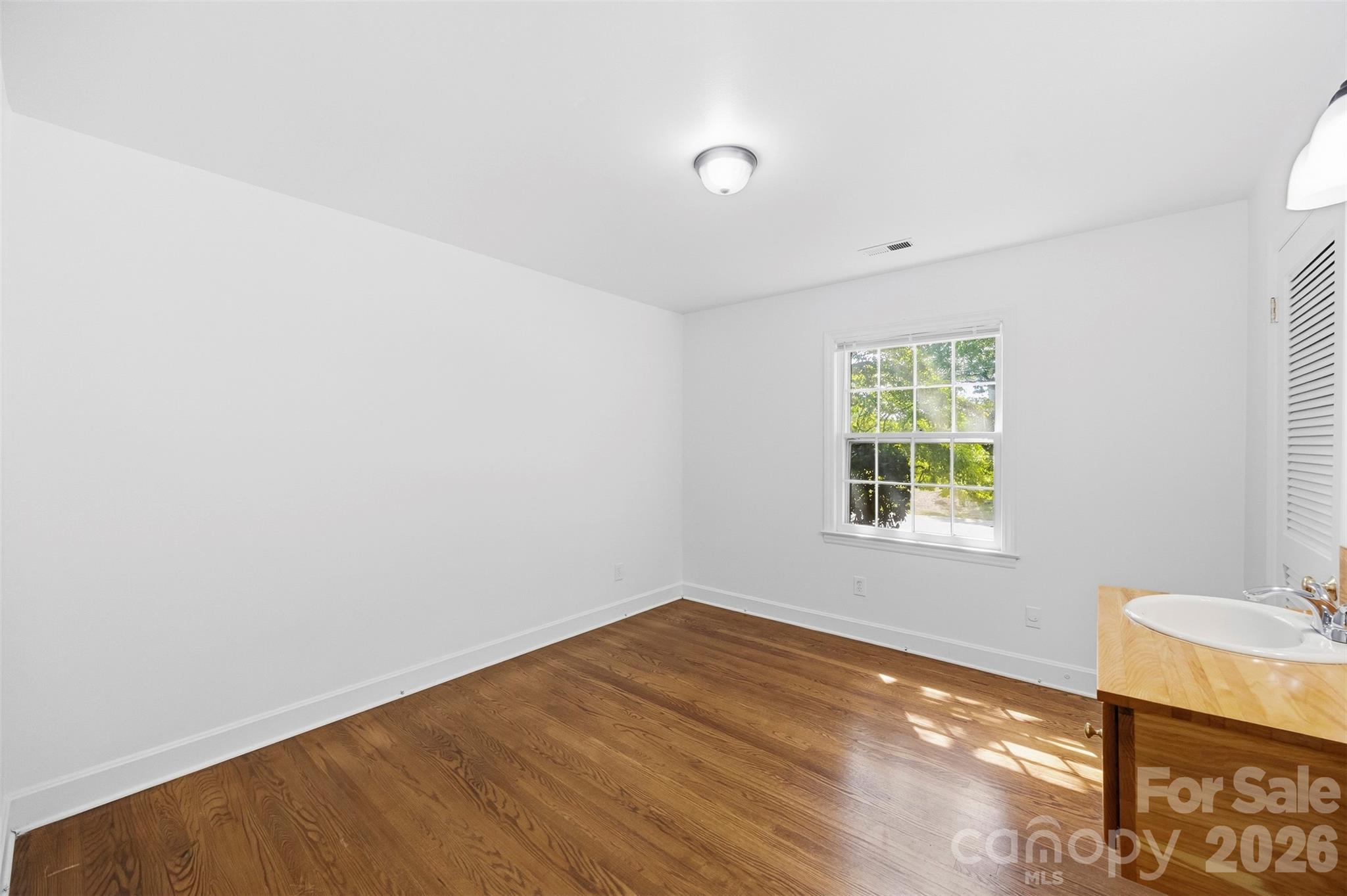 4700 Woodway Place Property Photo 24