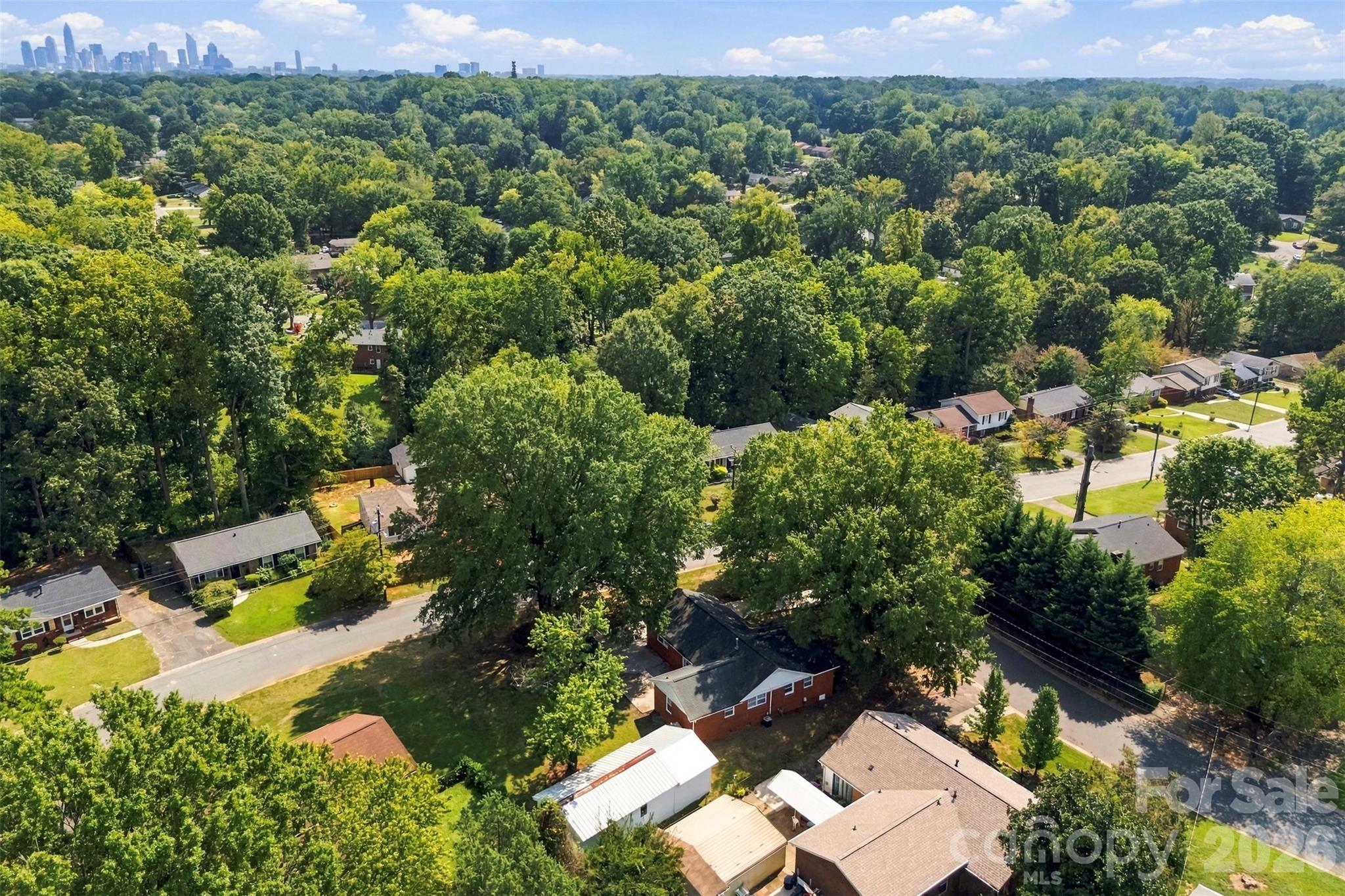 4700 Woodway Place Property Photo 34