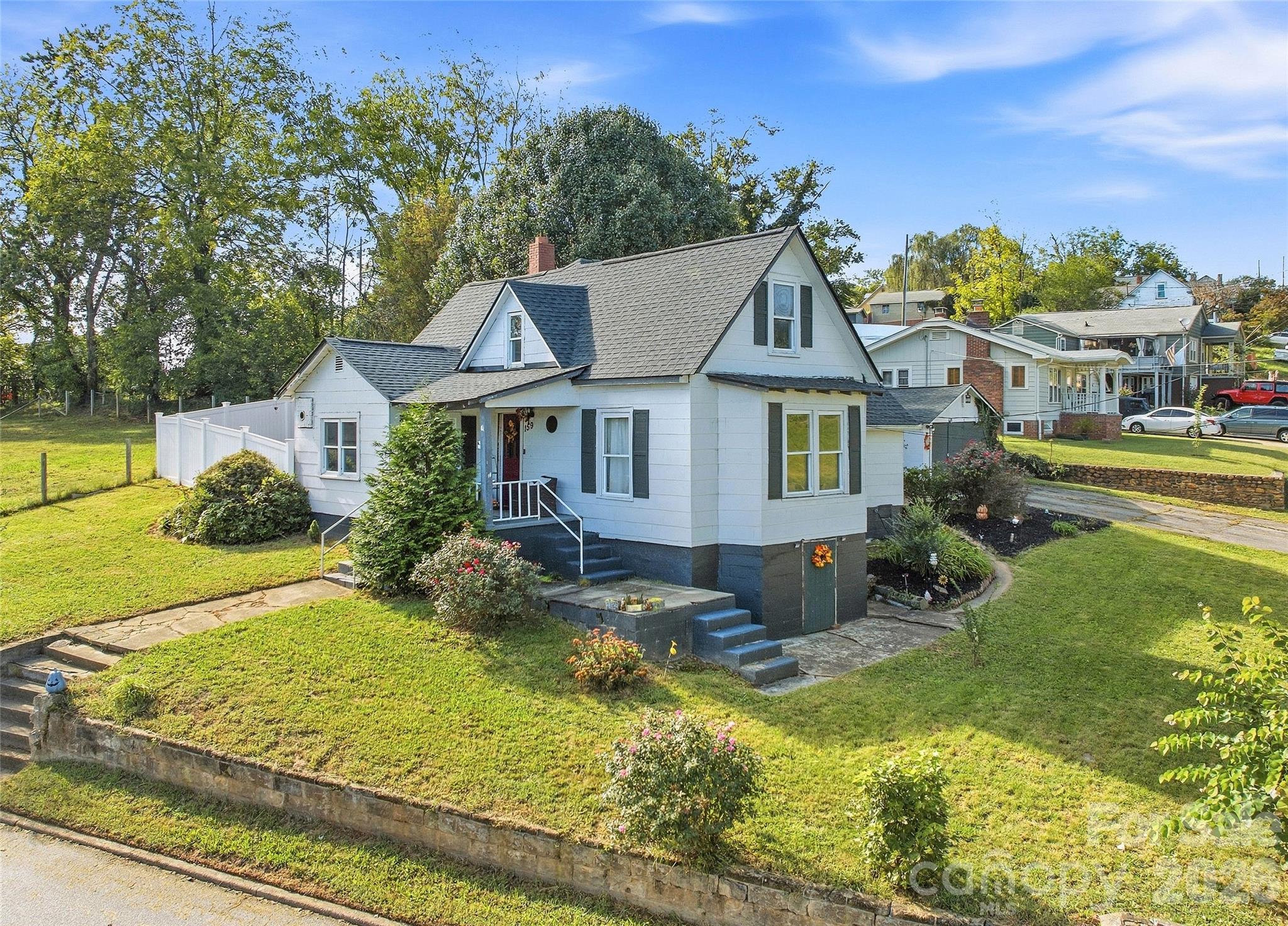 159 Ballew Street Property Photo 1