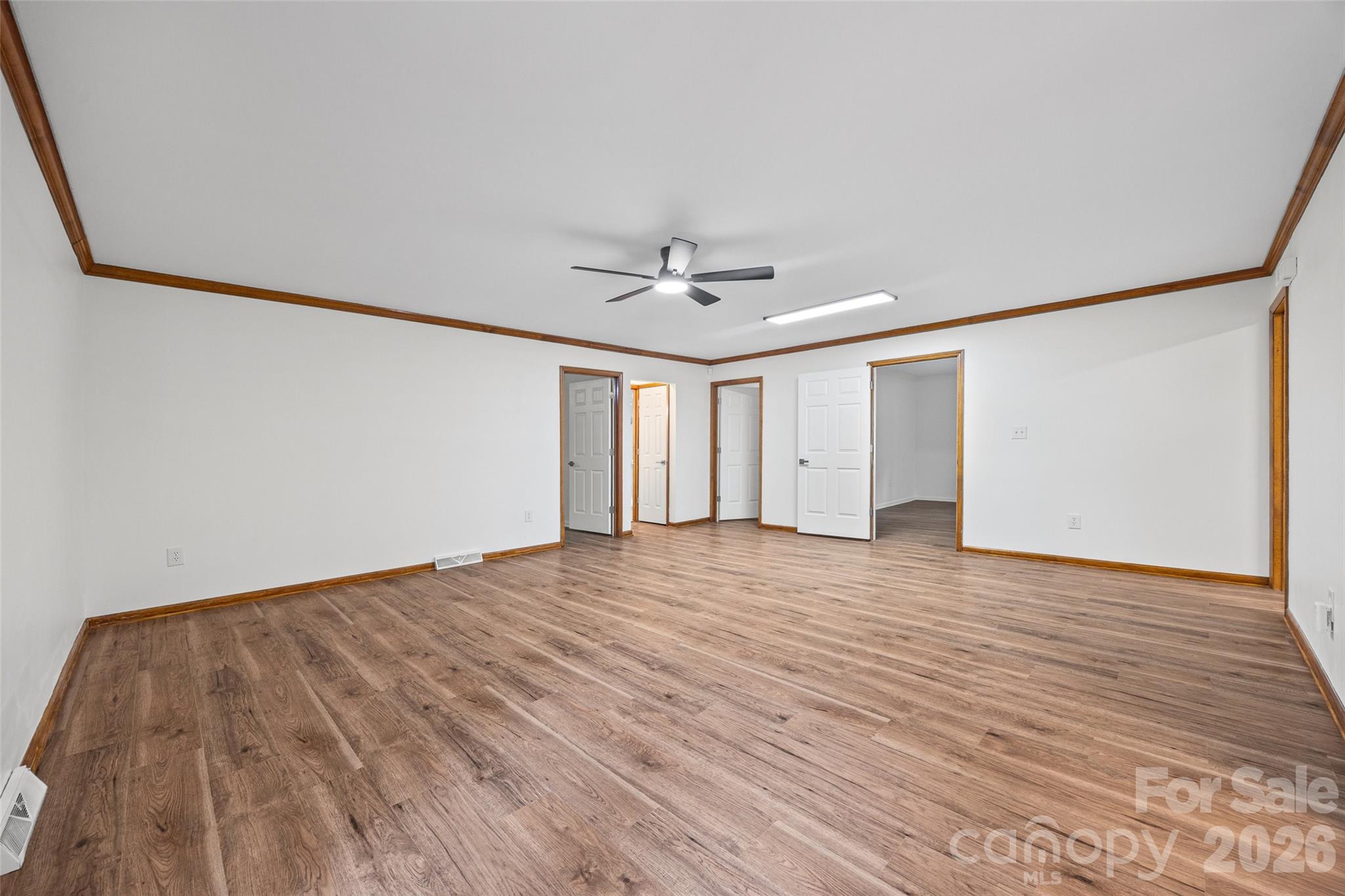 281 Schoolside Drive Property Photo 9