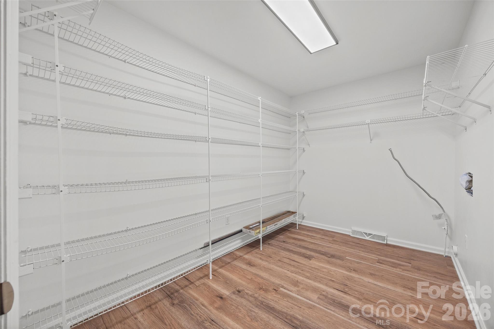 281 Schoolside Drive Property Photo 17