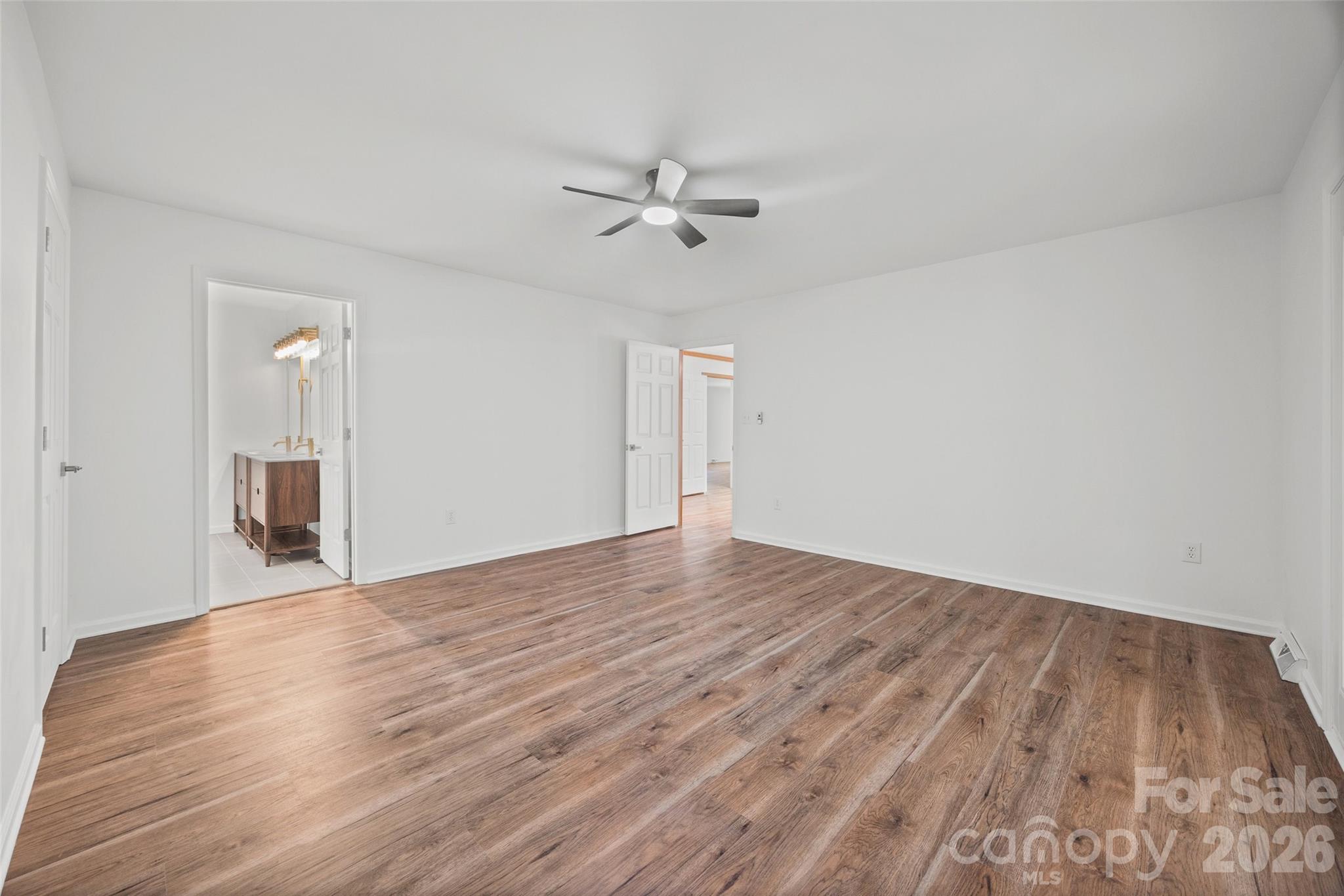 281 Schoolside Drive Property Photo 22