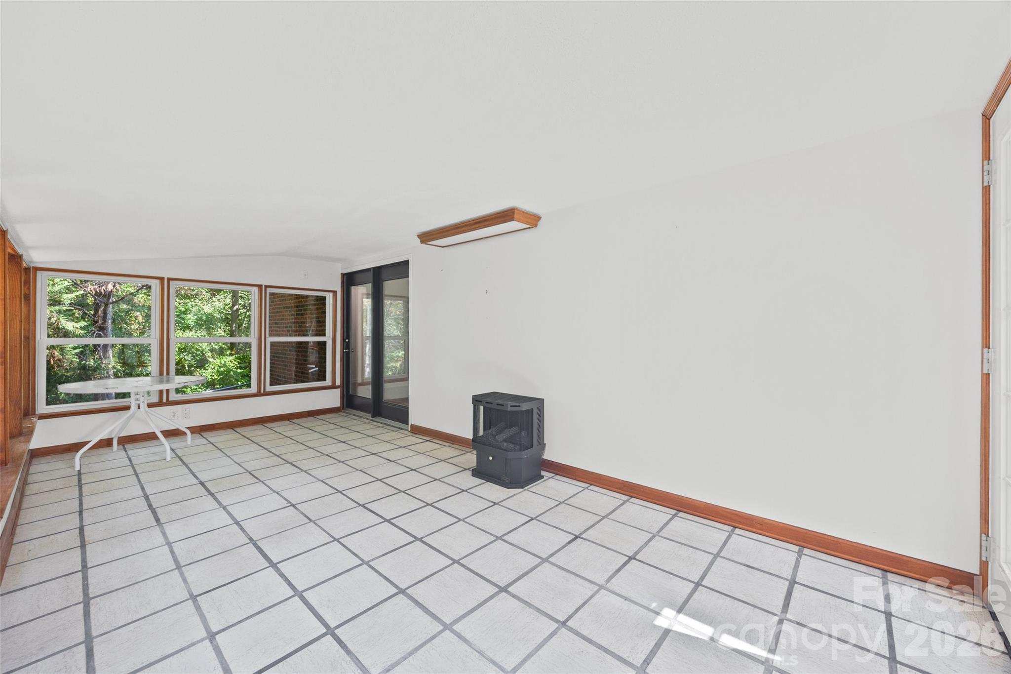 281 Schoolside Drive Property Photo 28