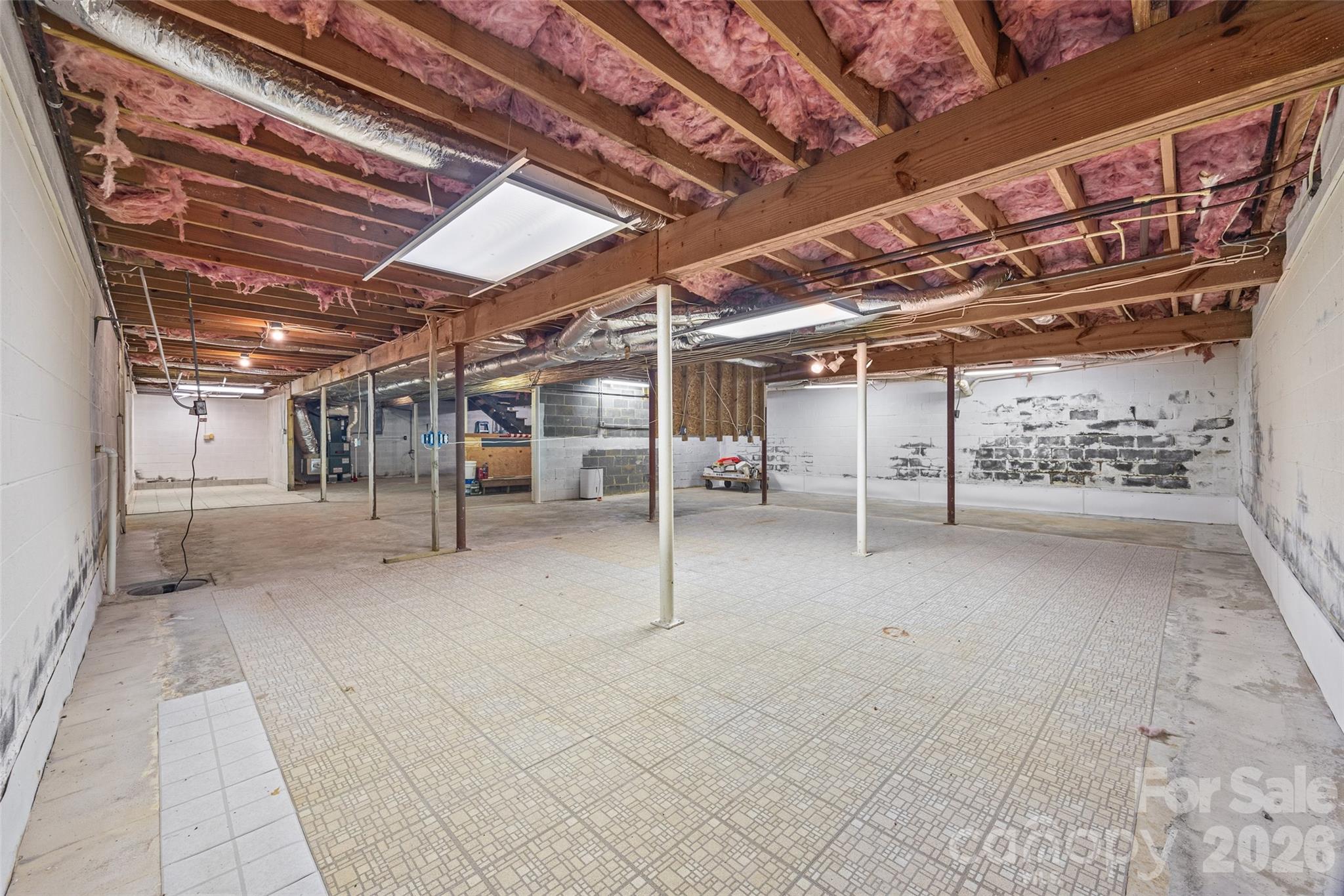 281 Schoolside Drive Property Photo 29