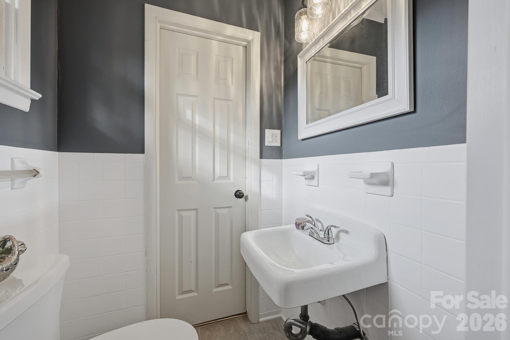 164 Davidson Court Property Photo 21