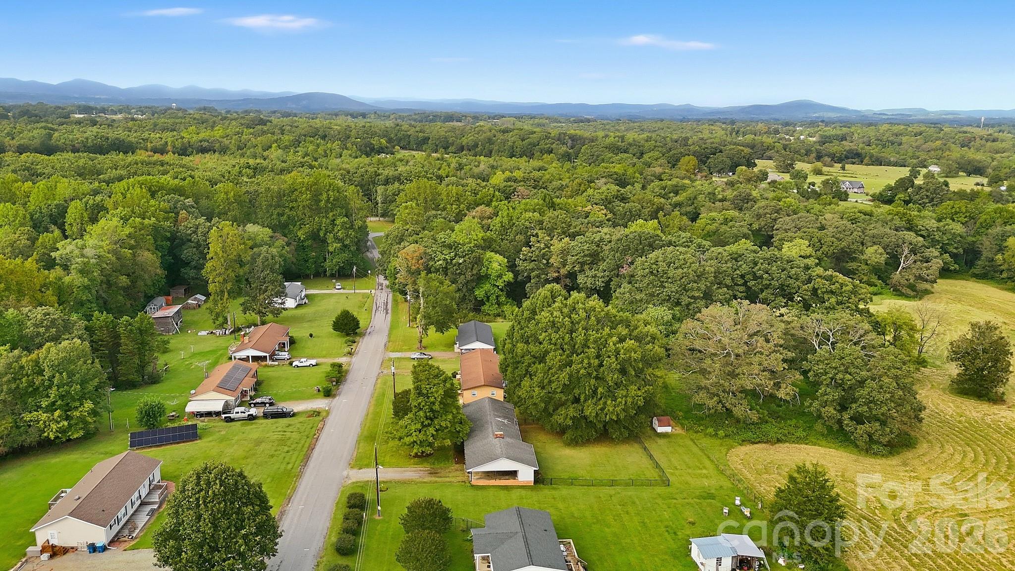 164 Davidson Court Property Photo 27