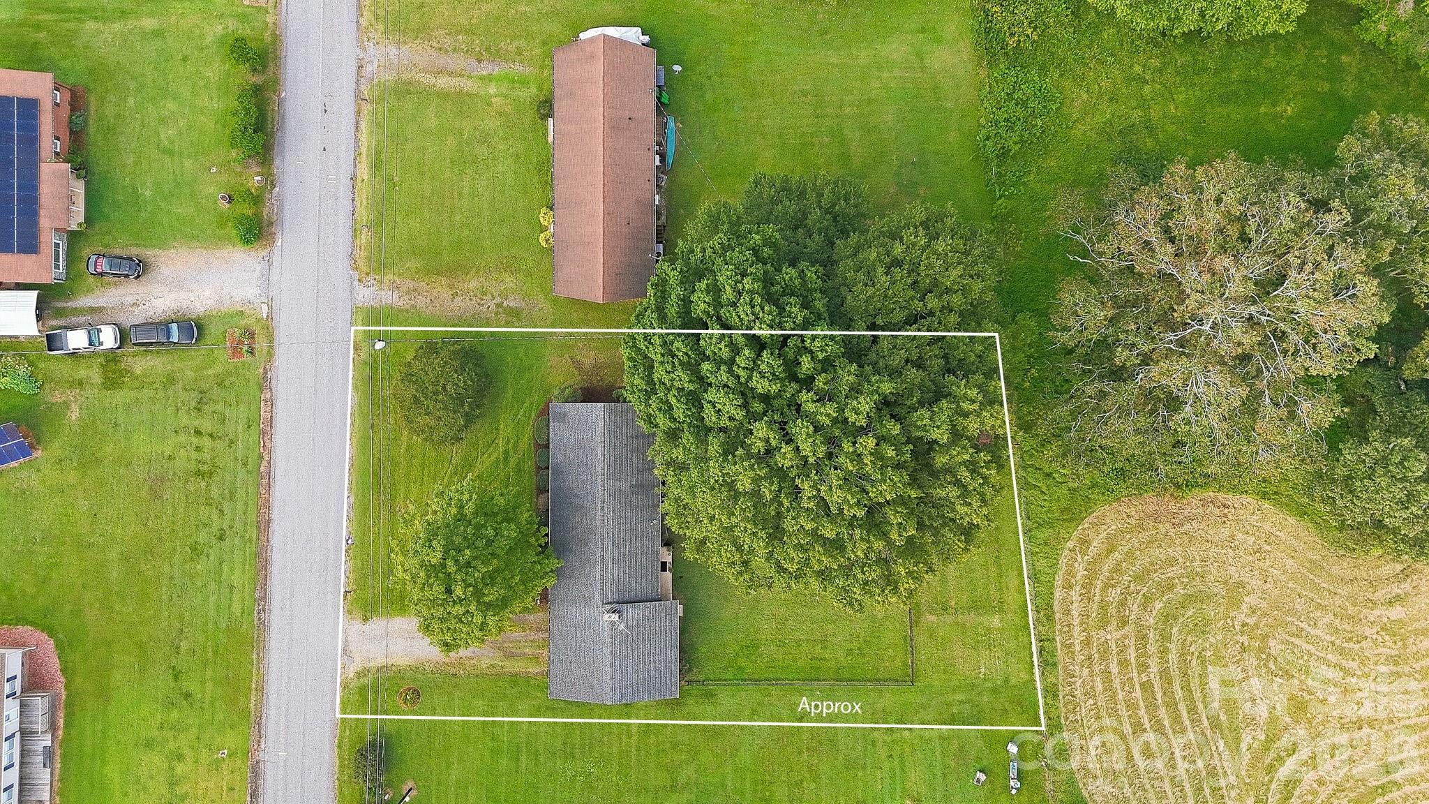 164 Davidson Court Property Photo 29