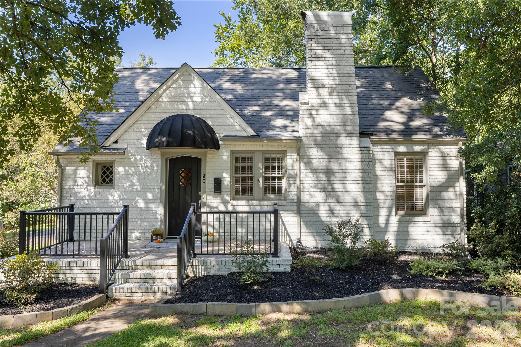 1801 Tippah Avenue Property Photo 2