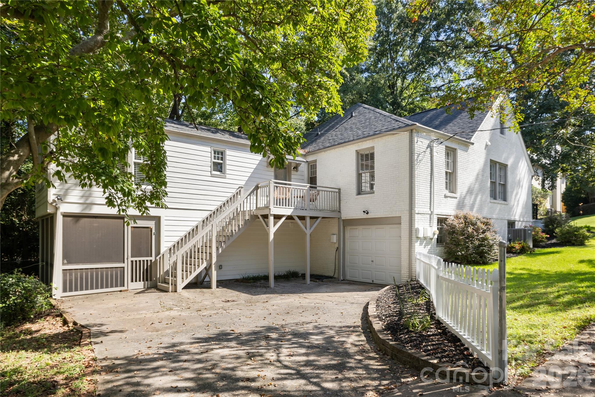 1801 Tippah Avenue Property Photo 32