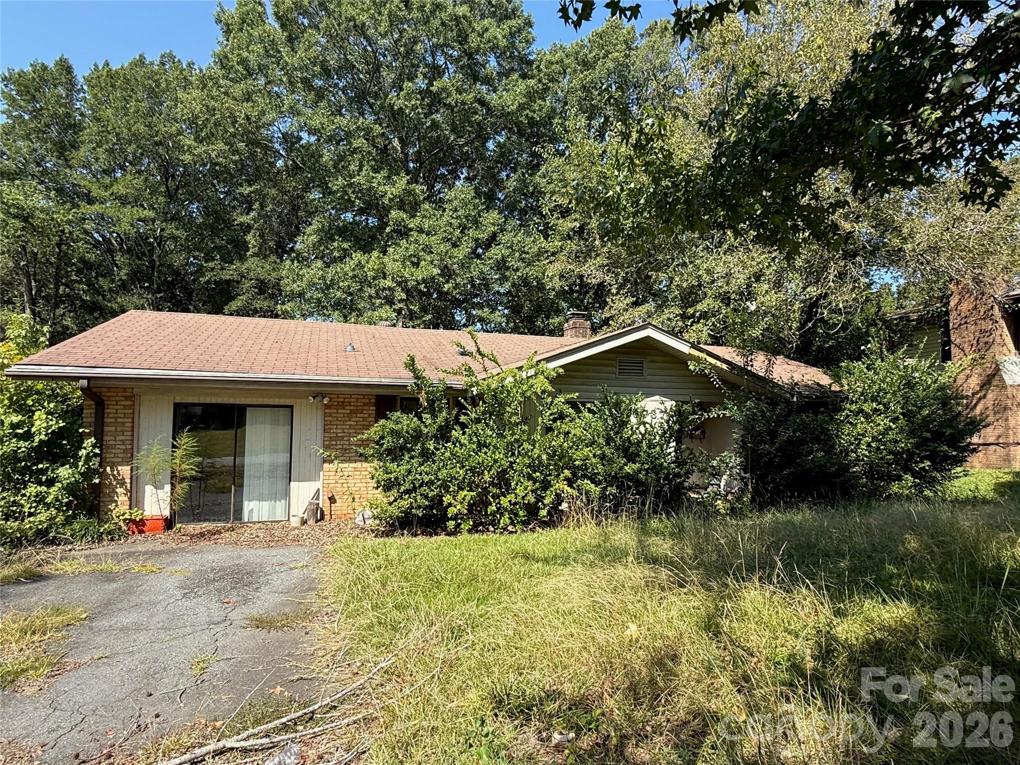 6737 Cardigan Avenue Property Photo 1