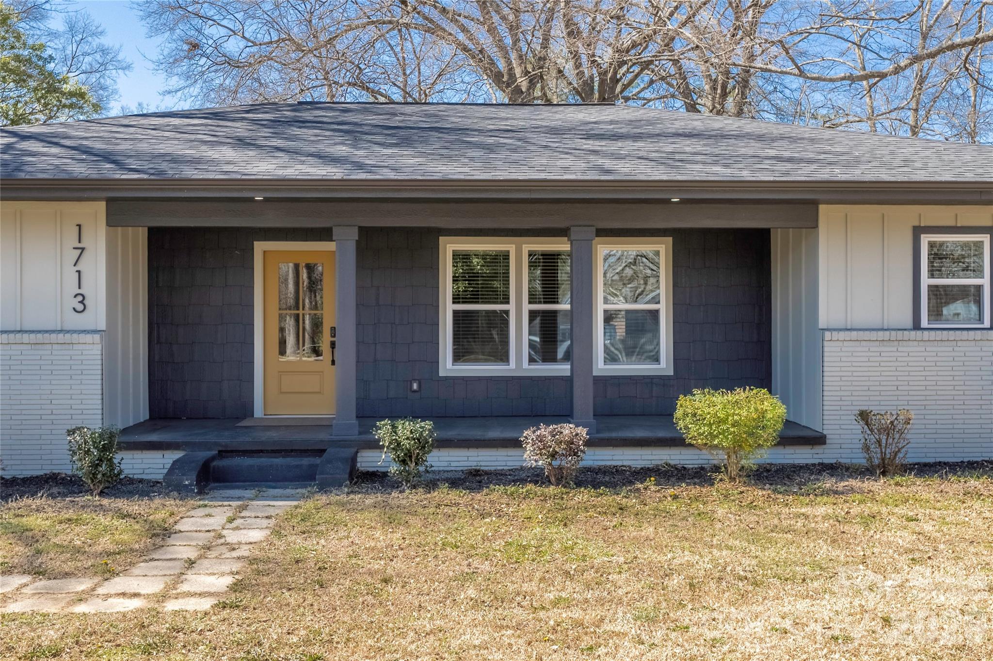 1713 Davis Park Road Property Photo 1