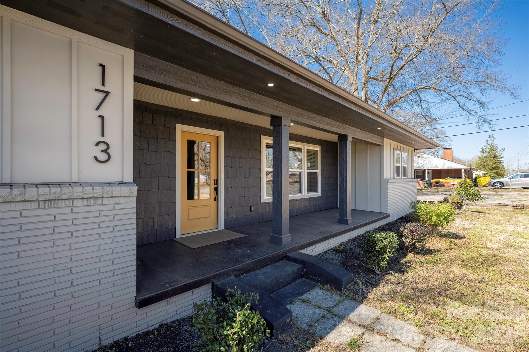 1713 Davis Park Road Property Photo 2