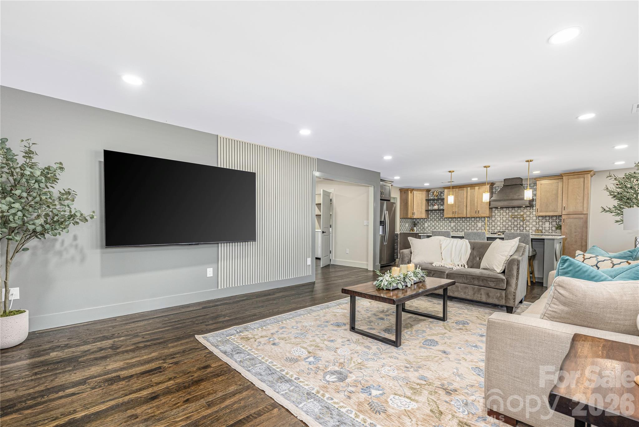 1713 Davis Park Road Property Photo 8