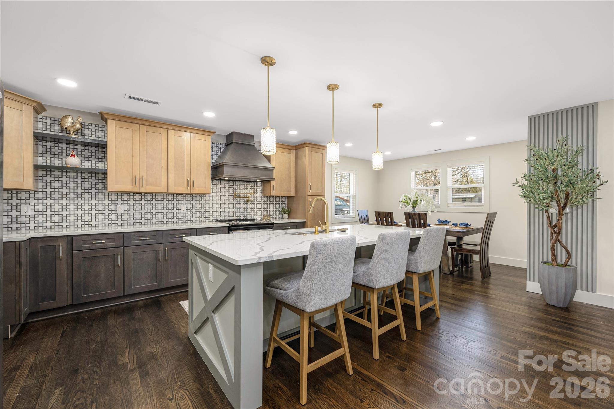1713 Davis Park Road Property Photo 11