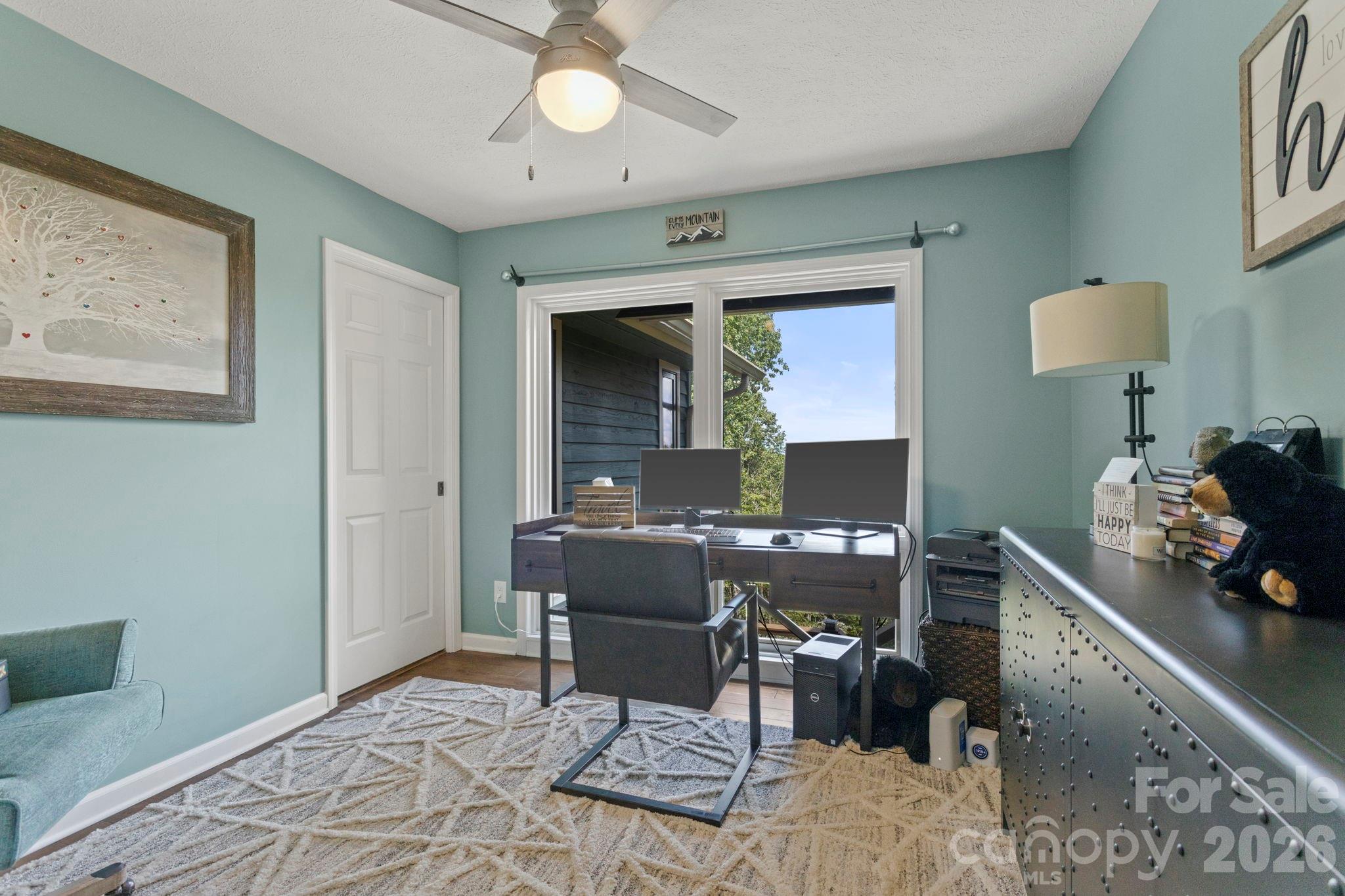 257 Dalhousie Court Property Photo 28