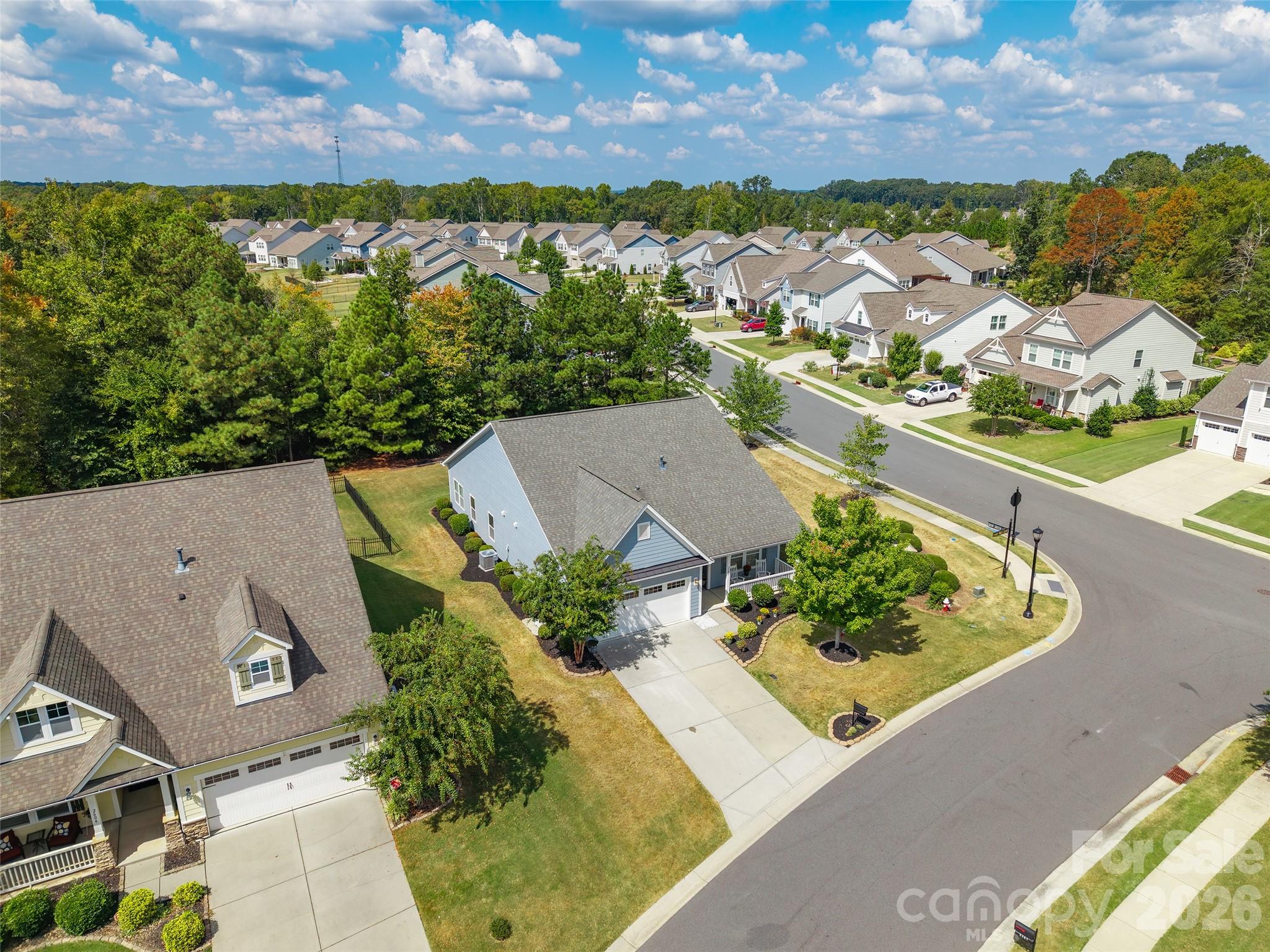 2602 White Pines Court Property Photo 3