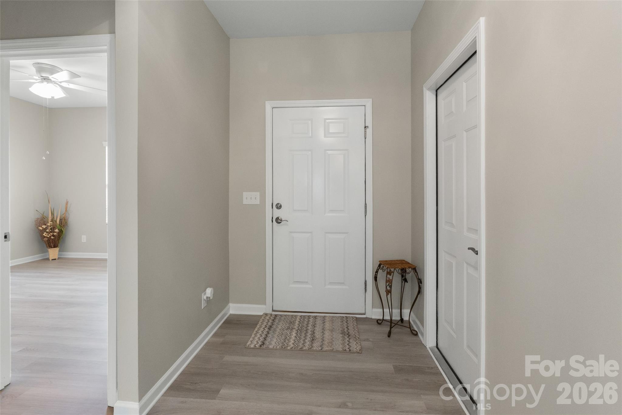 2602 White Pines Court Property Photo 7